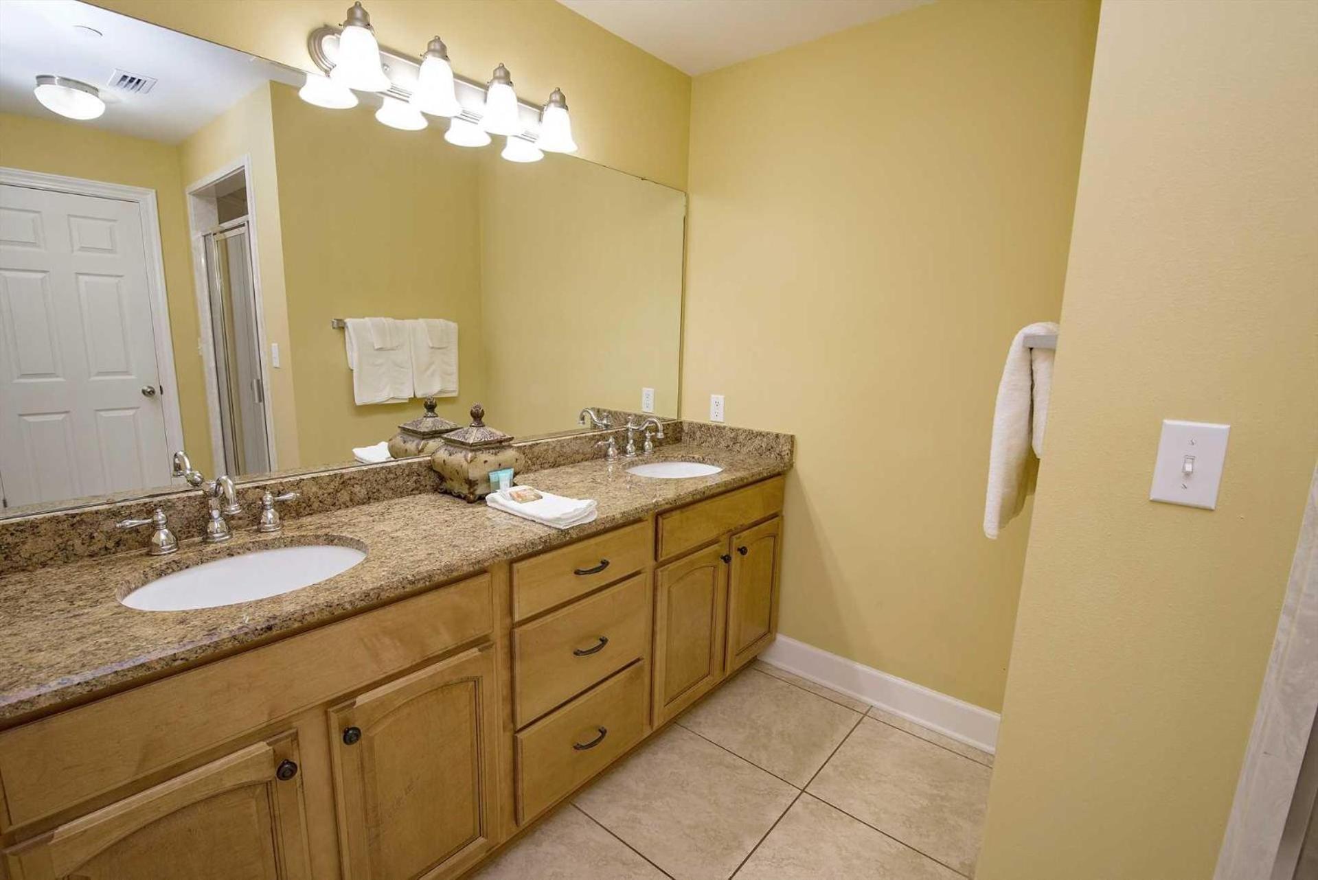 Phoenix West 2301 Orange Beach