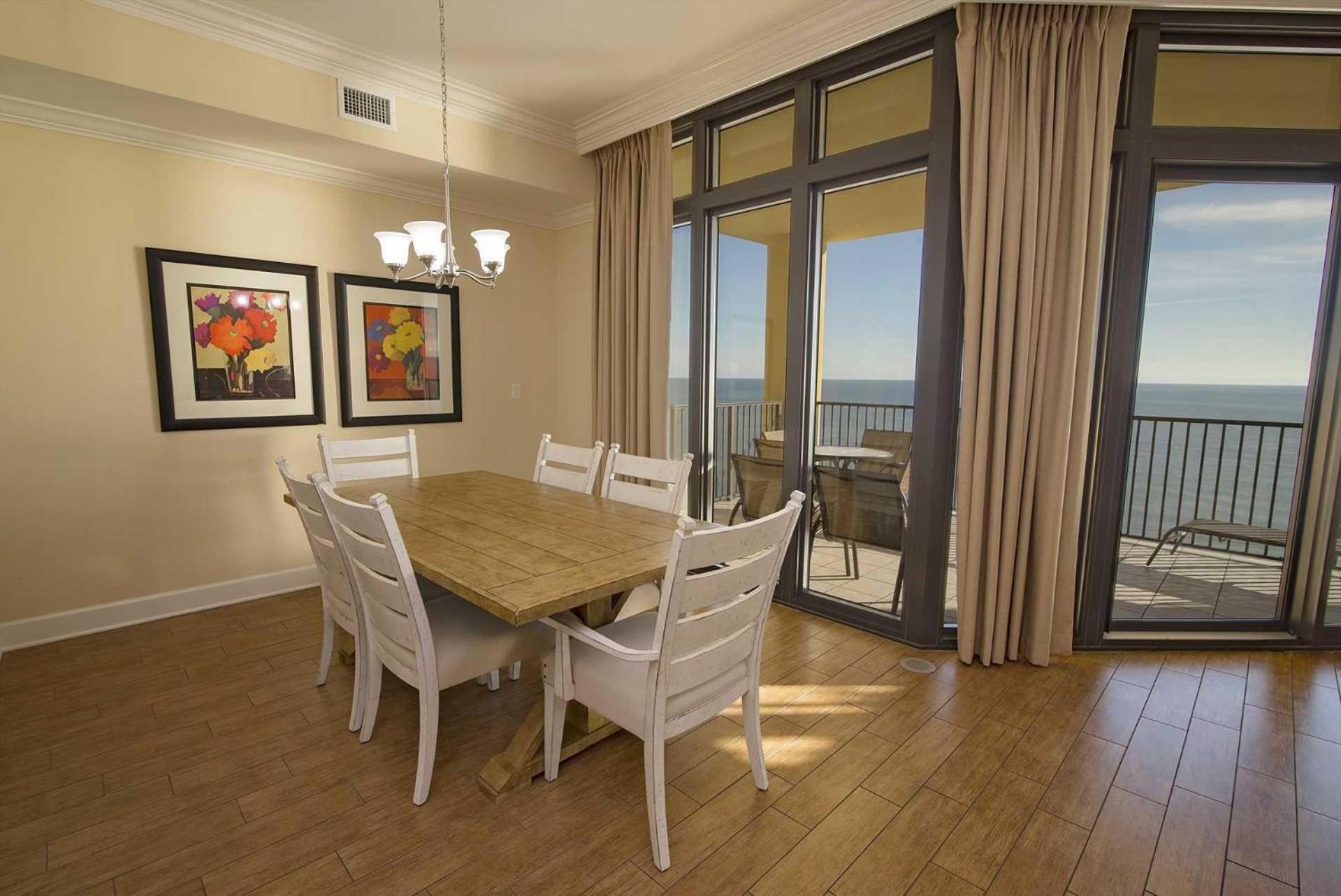 Phoenix West Ii 1807 Holiday home
