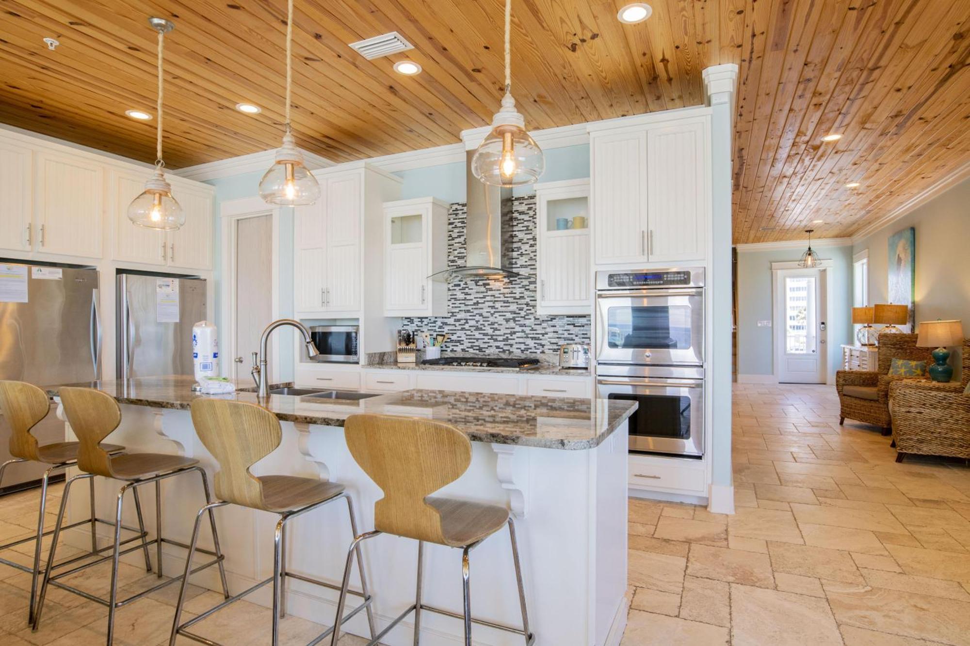 Castle In The East West 2 - 18 Bedrooms Orange Beach