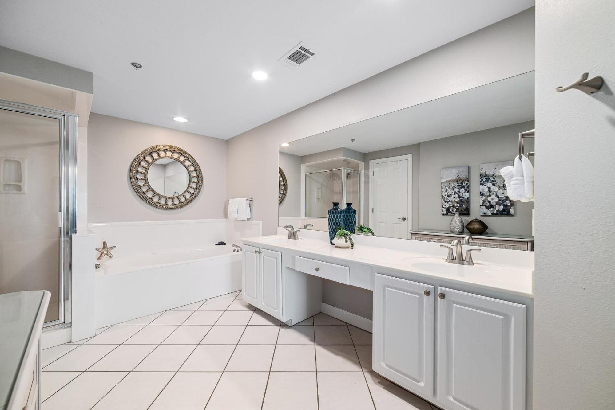 The Enclave Unit 1002 Holiday home Orange Beach
