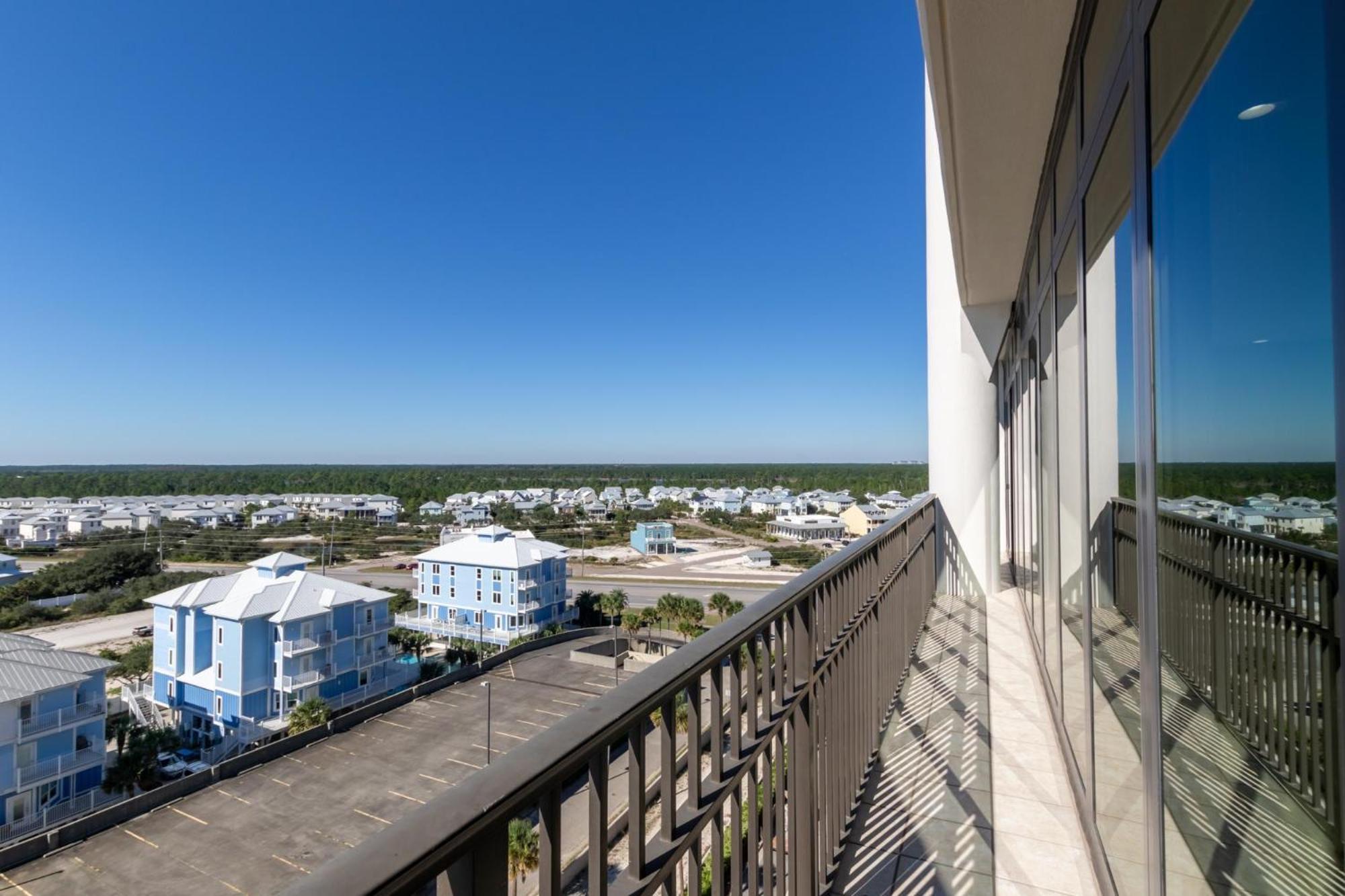 Apartment The Oasis At Orange 801 By Liquid Life