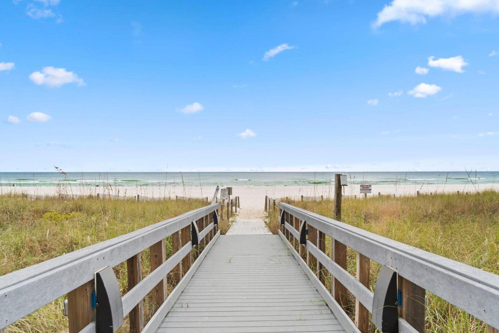 Seachase 905w Orange Beach