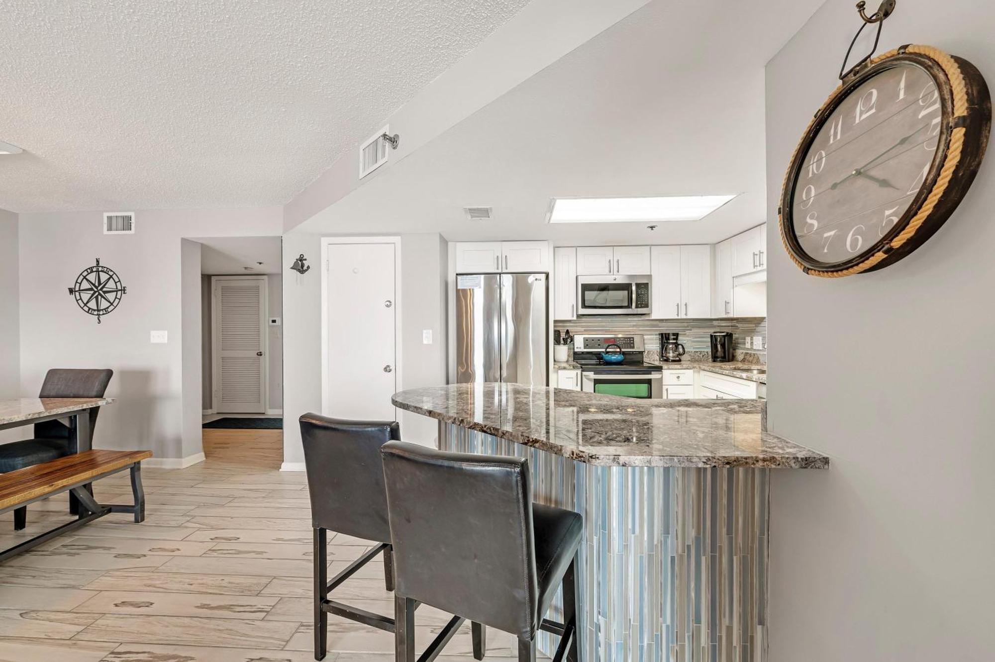Phoenix East 806 Orange Beach