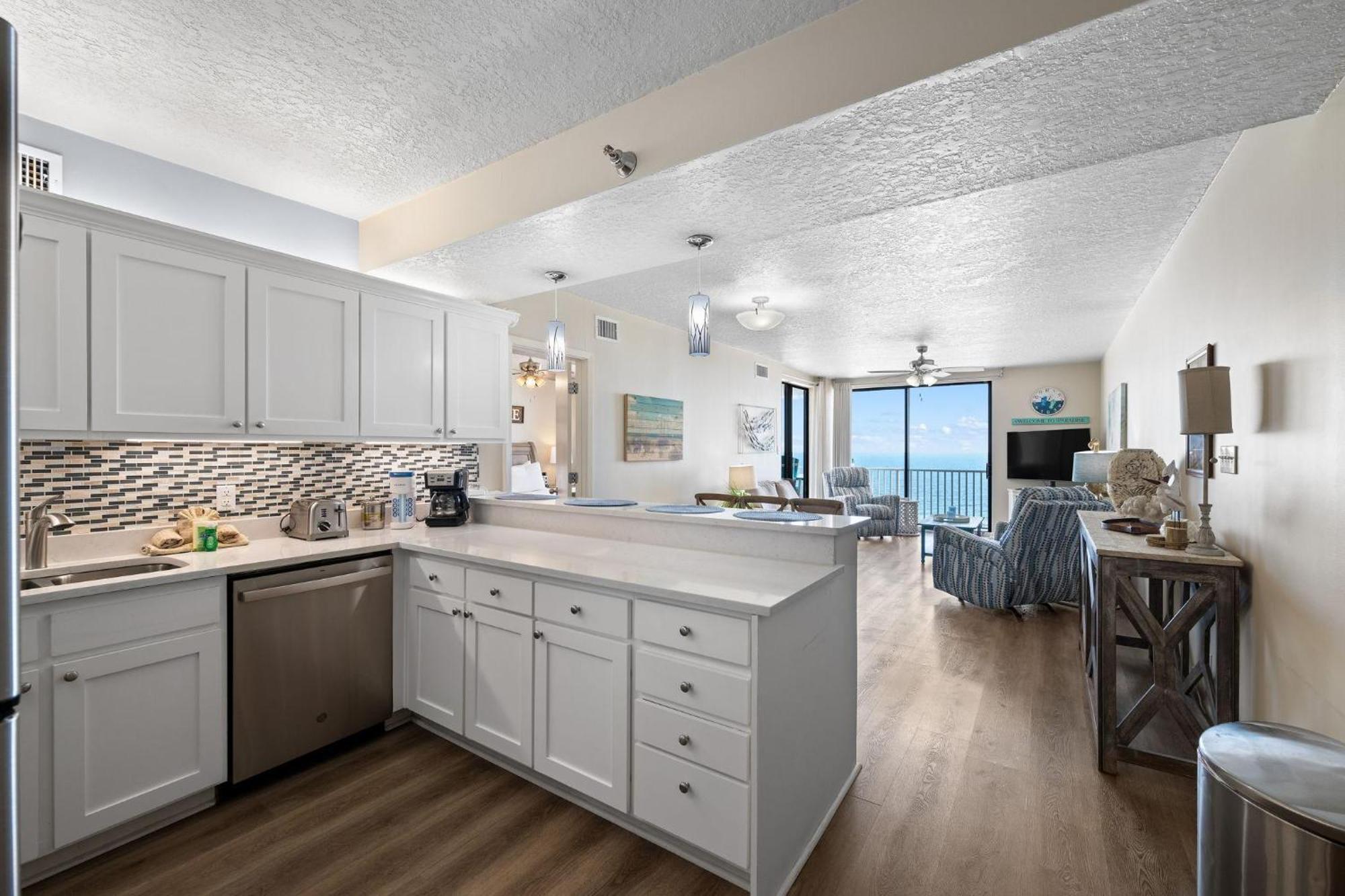 Romar Place 1002 Holiday home