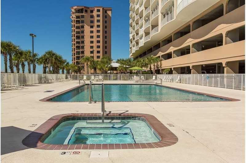 Holiday home Regency Isle 301 *