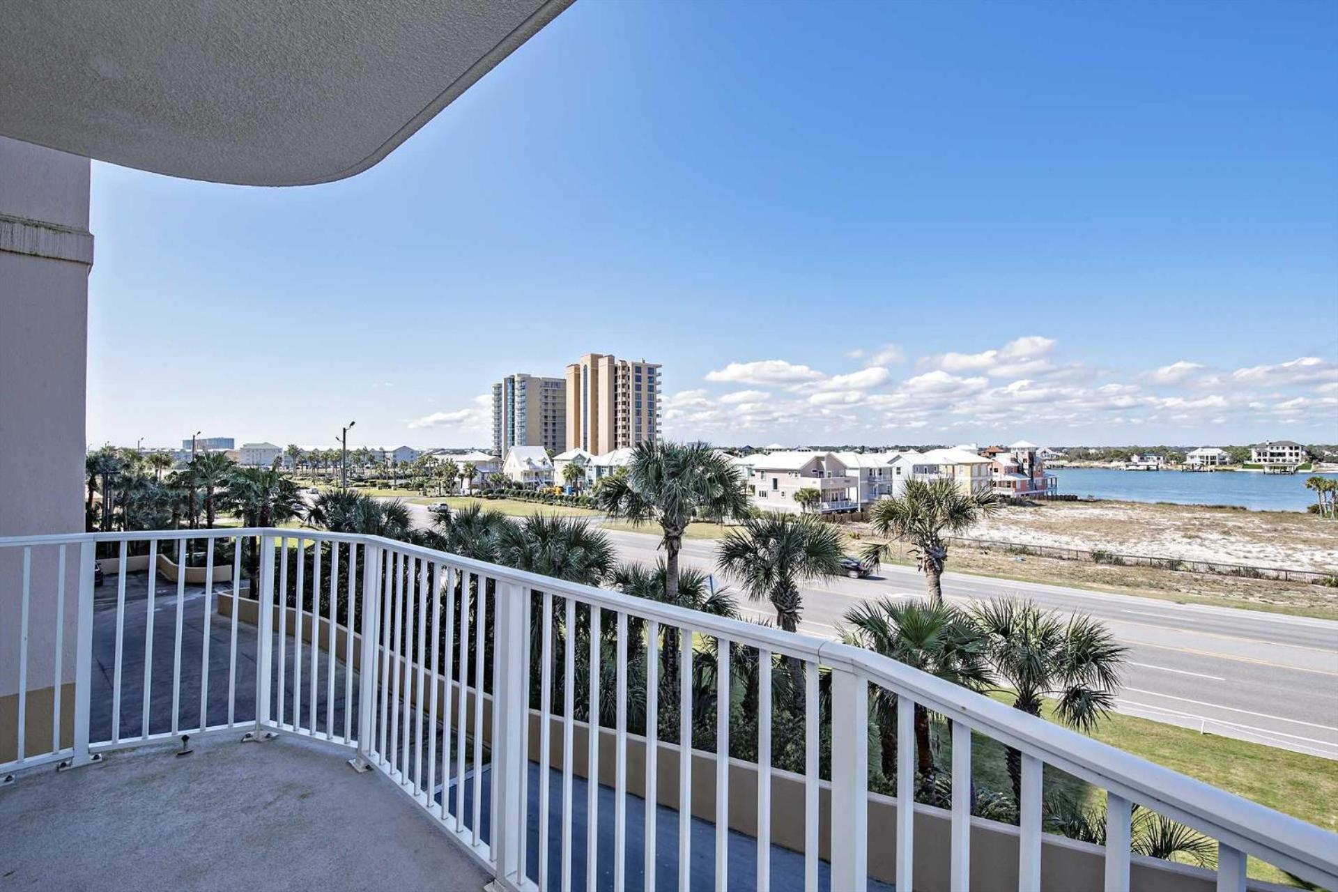 Regency Isle 301