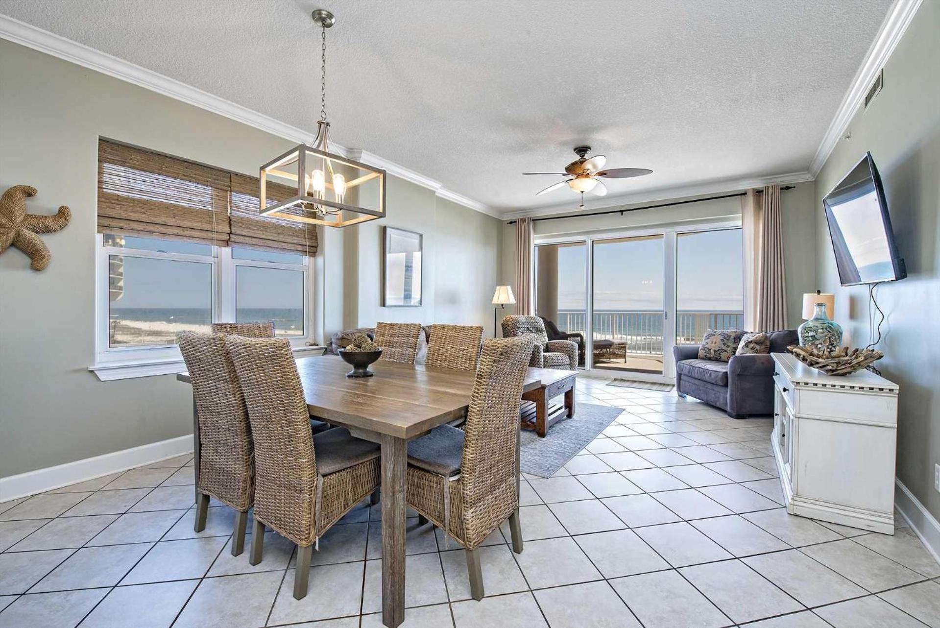 Holiday home Regency Isle 301