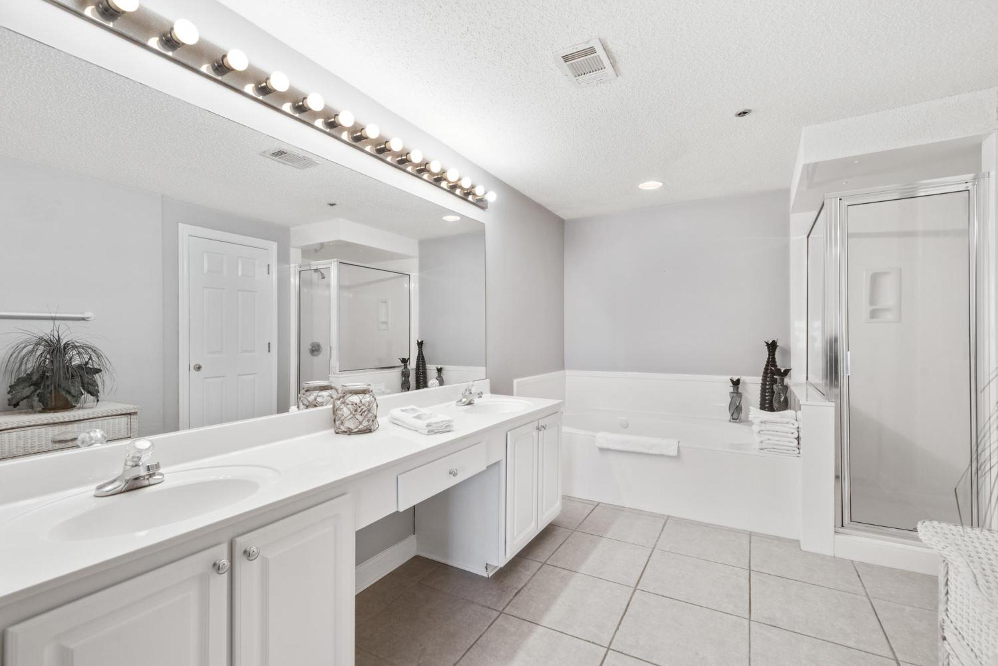 The Enclave 203 * Orange Beach
