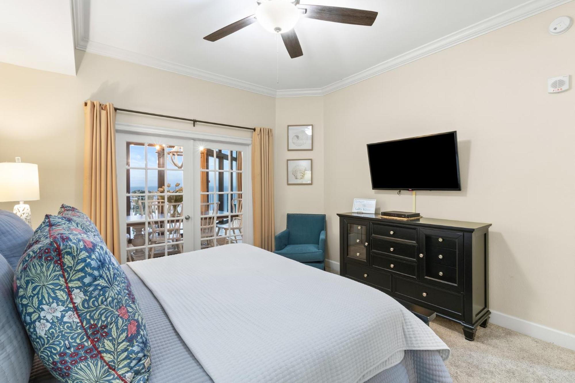 The Oasis At Orange 2309