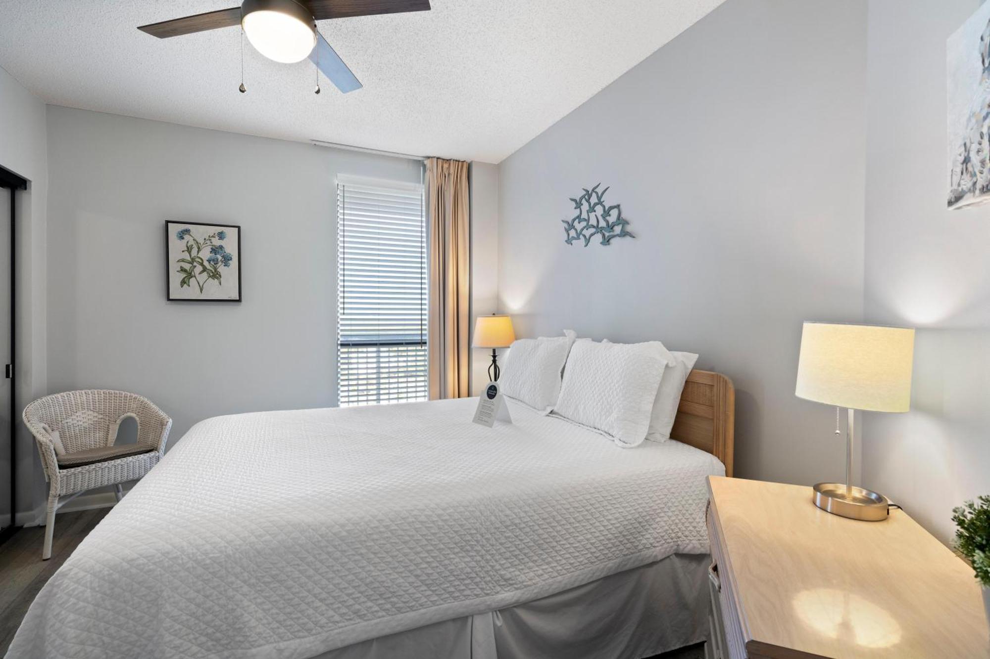 Apartment Pelican Pointe 905 By Liquid Life
