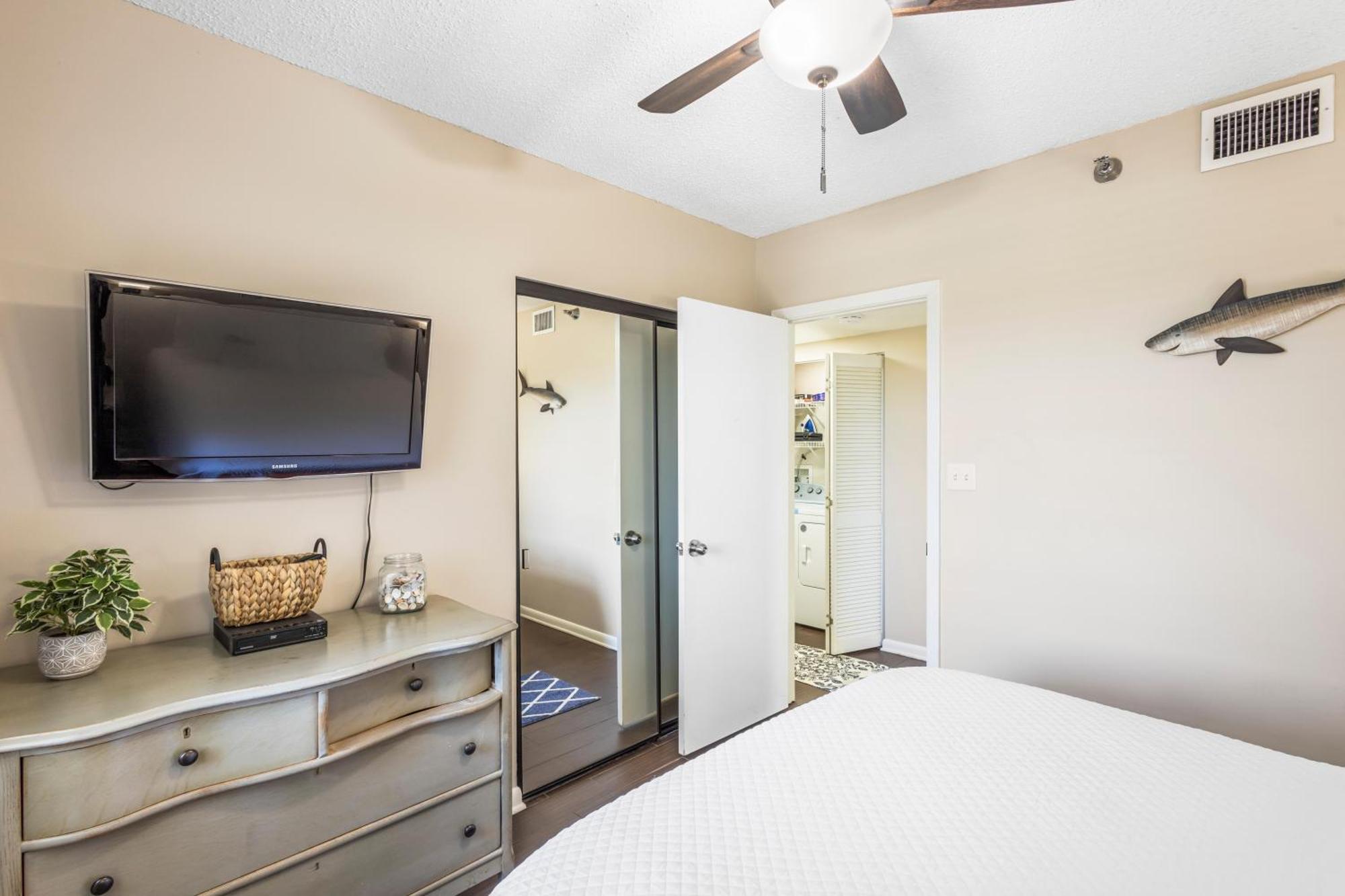 Apartment Shoalwater 703 By Liquid Life *