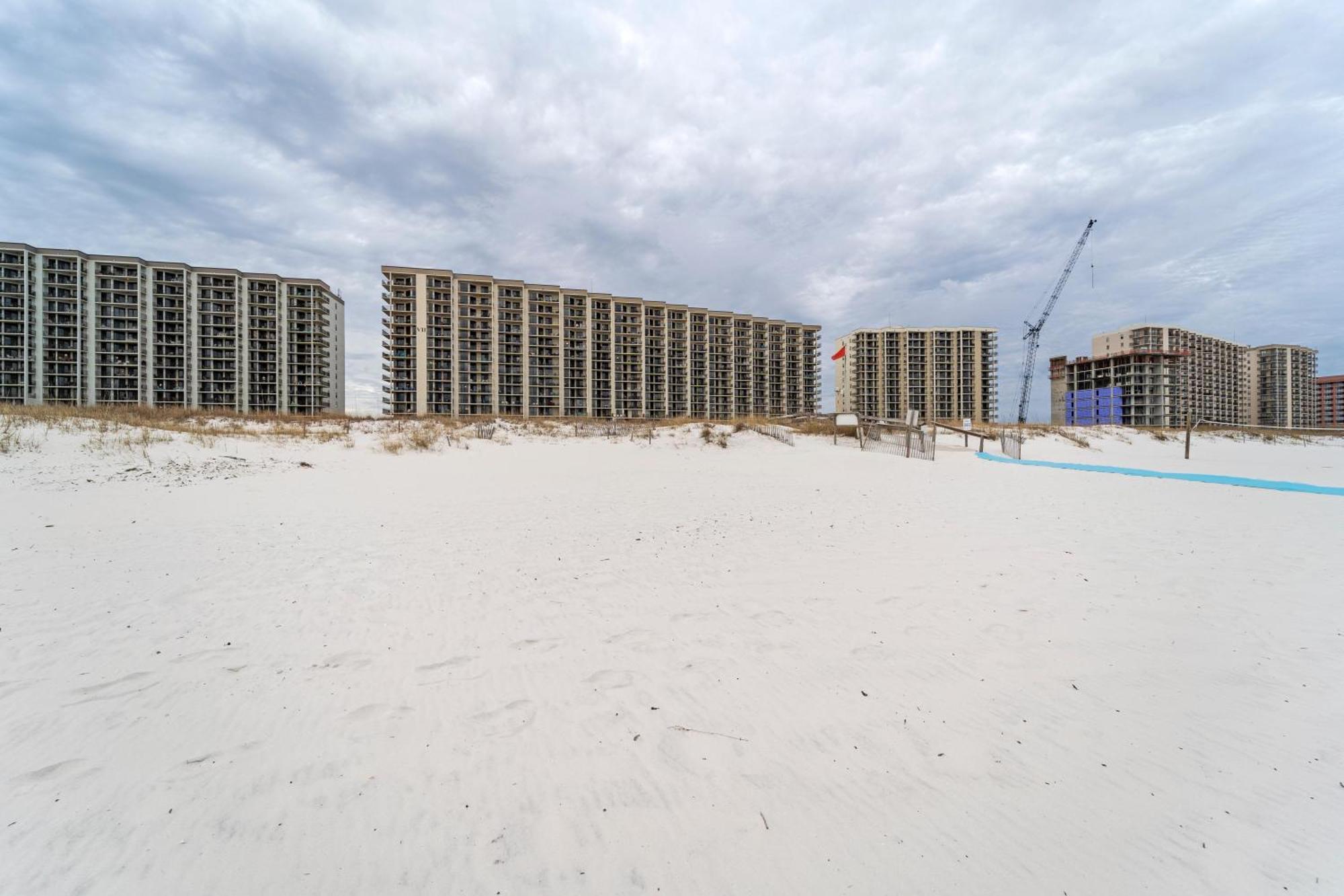 Apartment Phoenix Vii 713 By Liquid Life Orange Beach