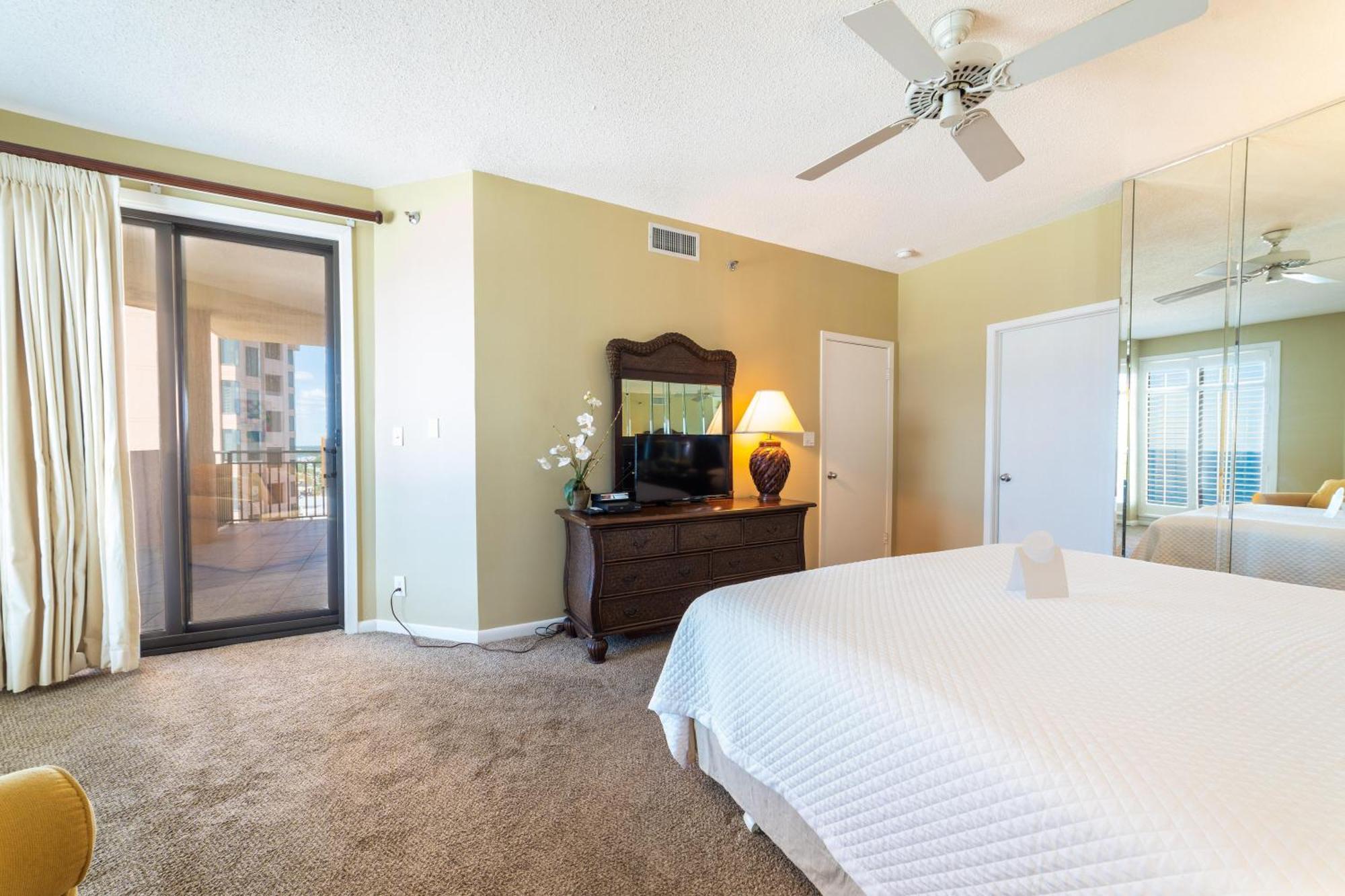 Seachase 1005c * Orange Beach