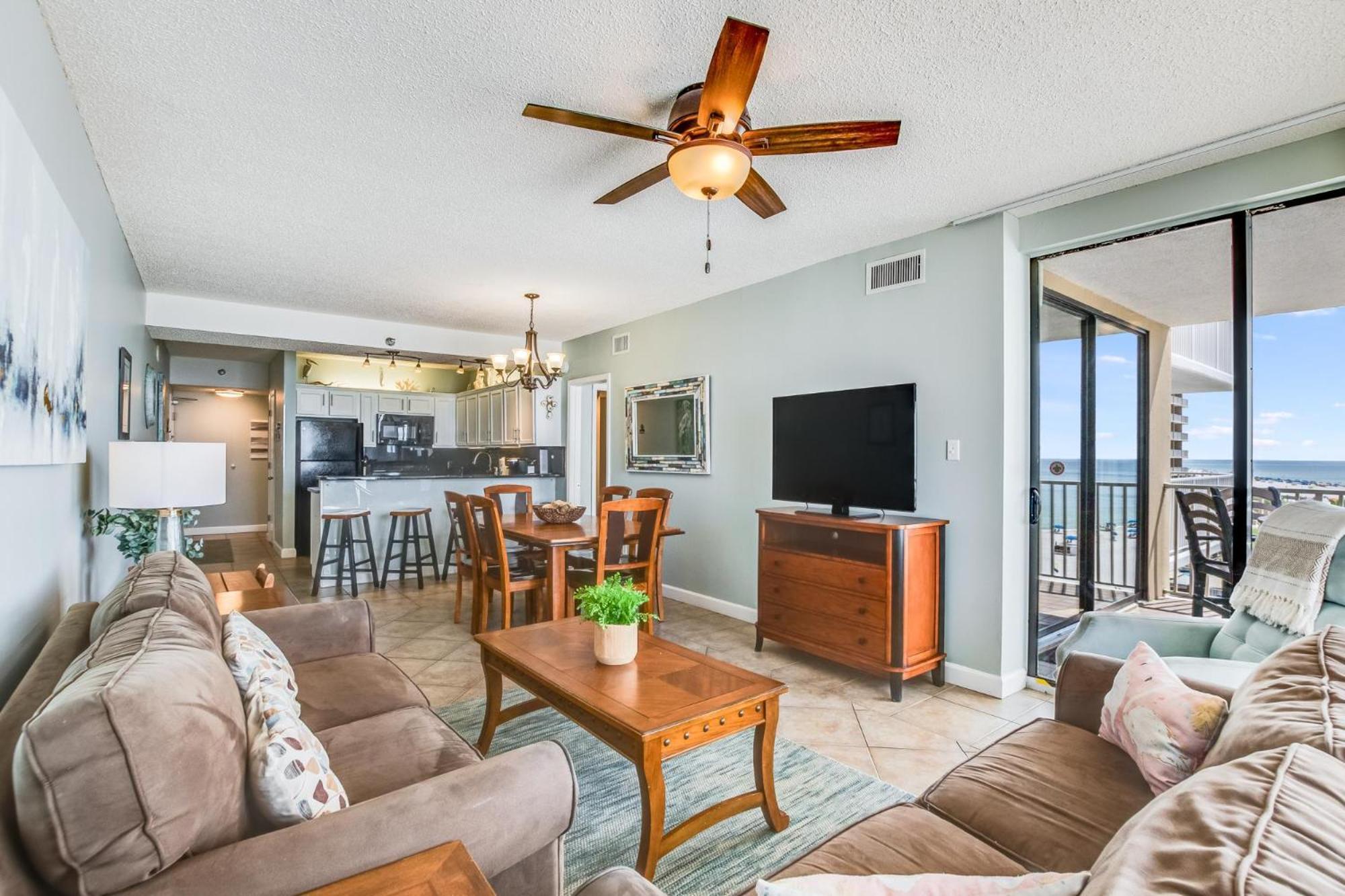 Romar Place 505 By Liquid Life Apartment