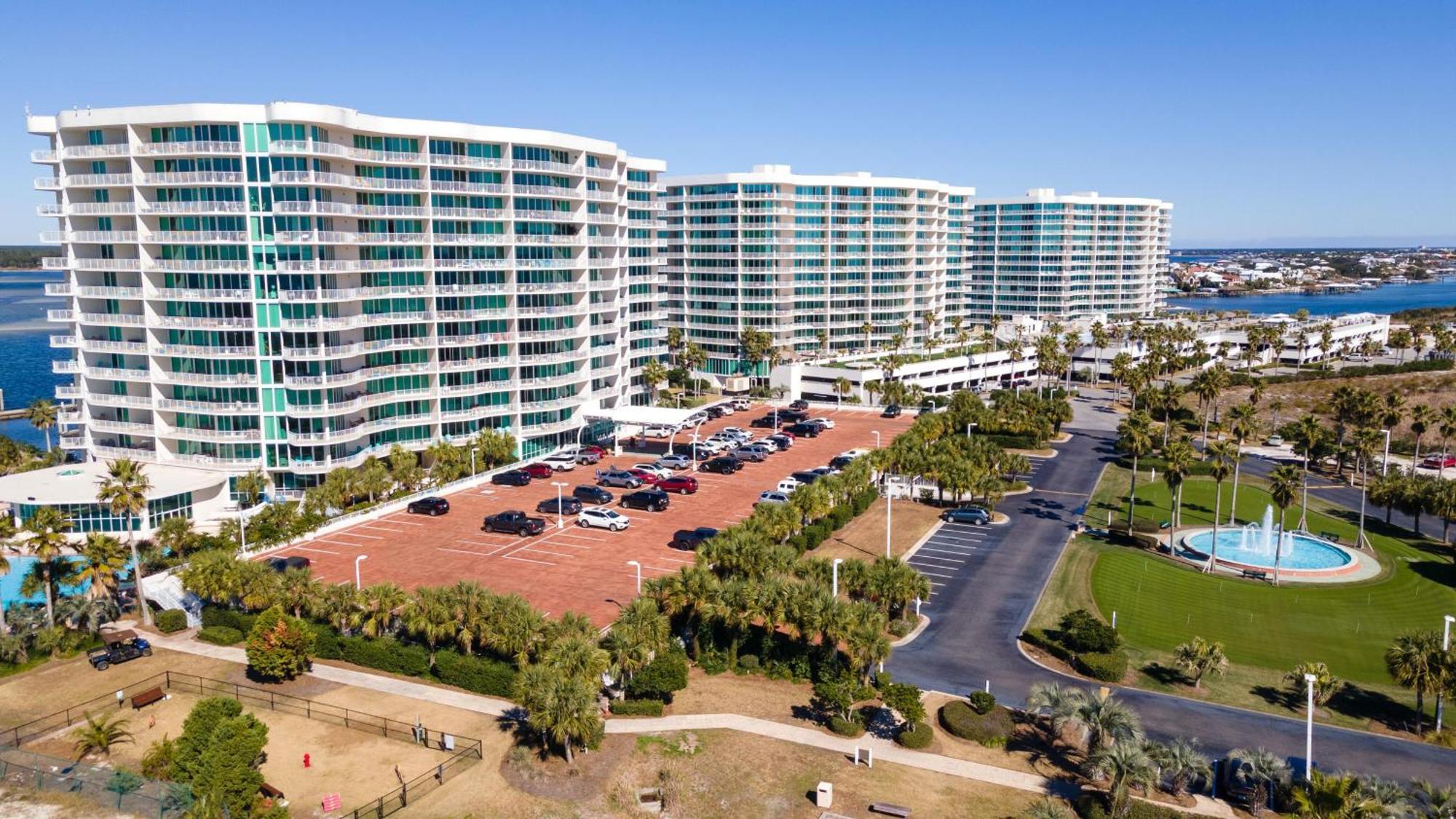 Apartment Caribe 1208c By Liquid Life