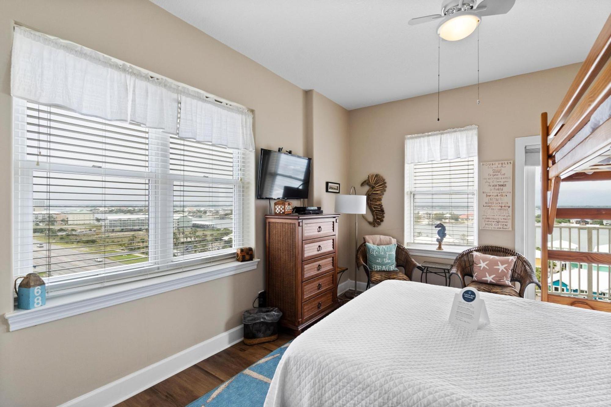 Apartment Regency Isle 812 By Liquid Life