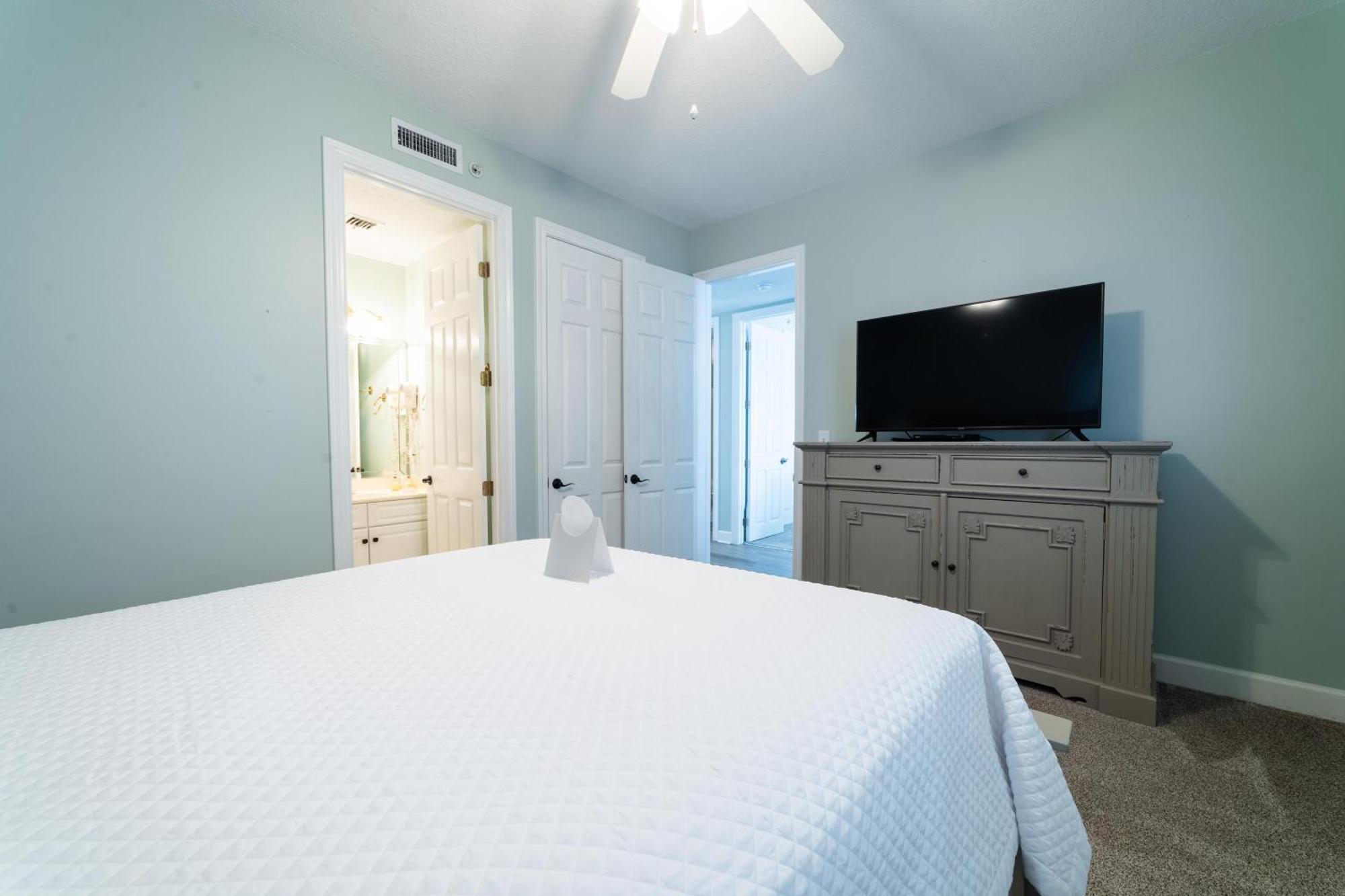 Regency Isle 1102 Penthouse By Liquid Life Apartment Orange Beach