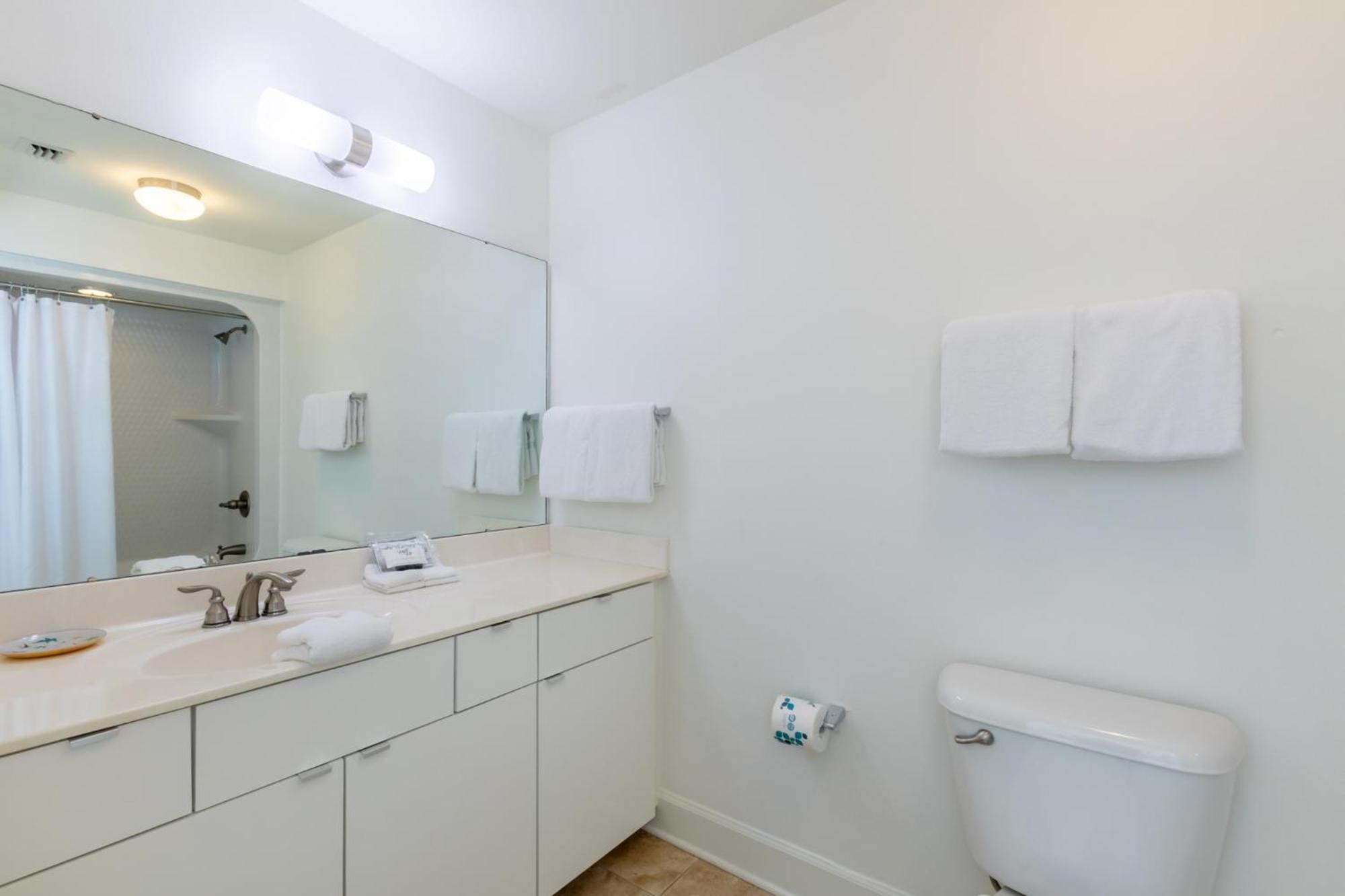 Apartment Phoenix Ix 1101 By Liquid Life