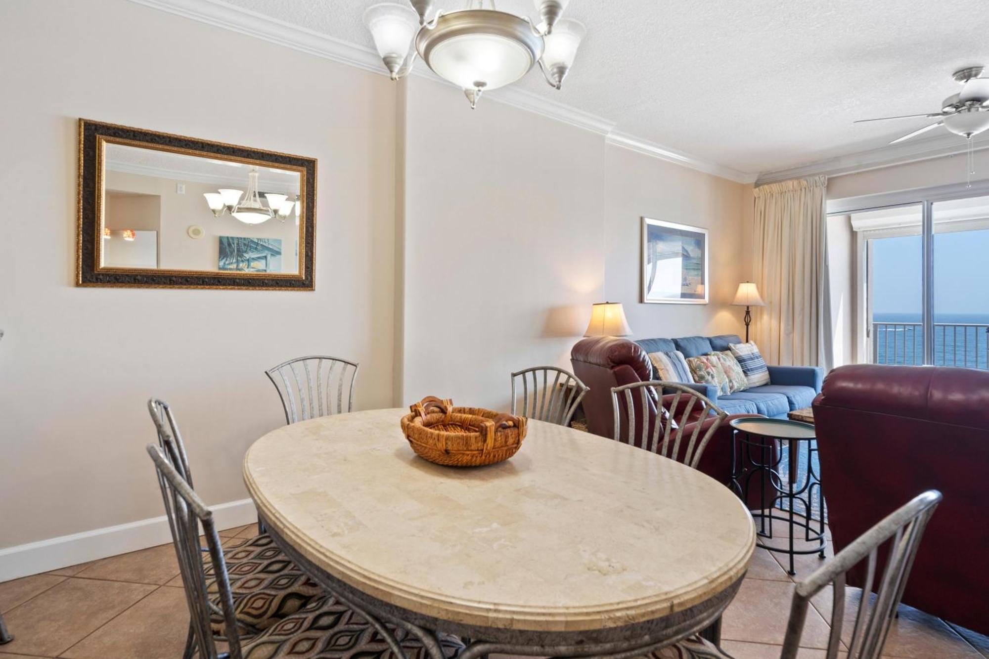Regency Isle 809 By Liquid Life Apartment *
