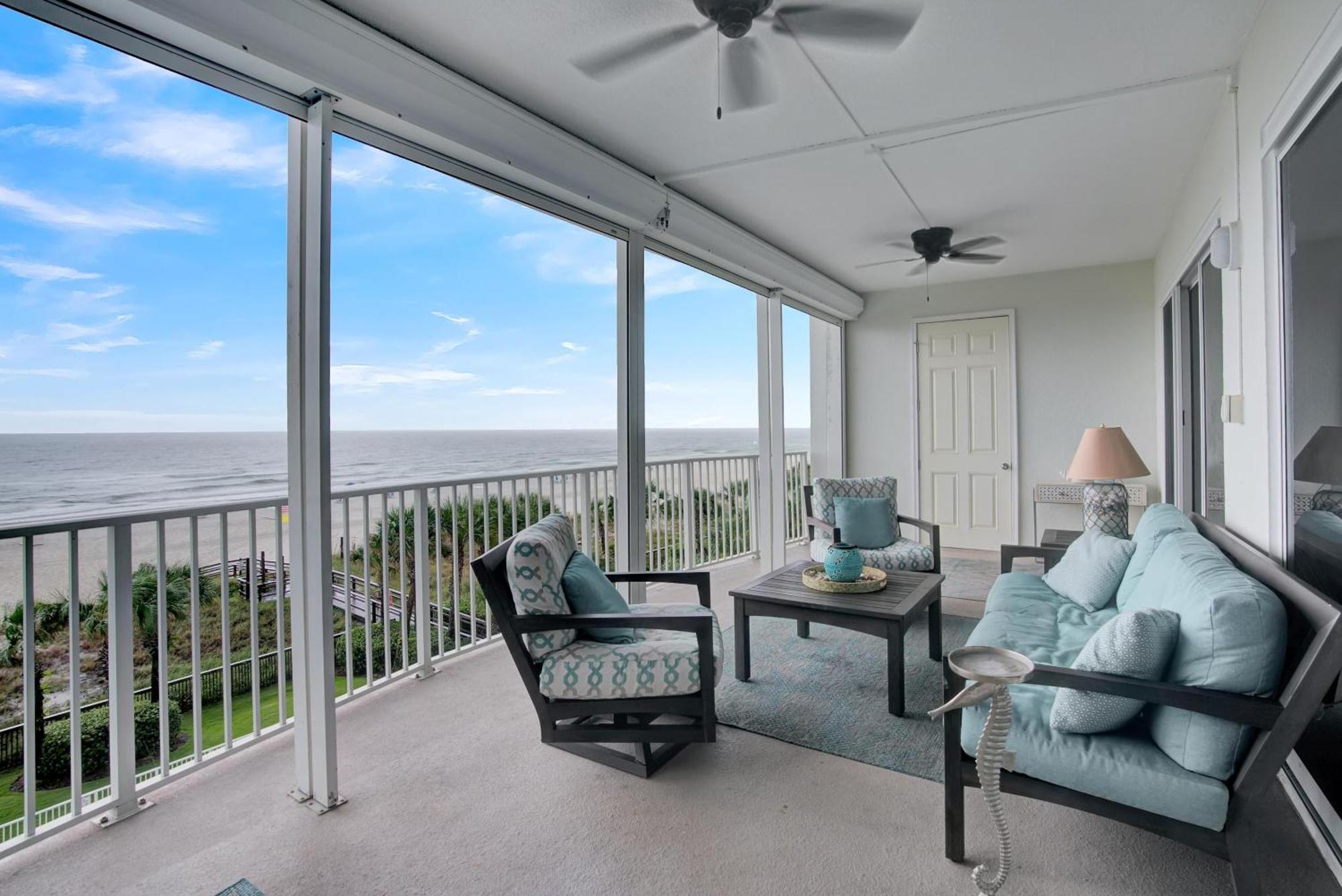 Regency Isle 305