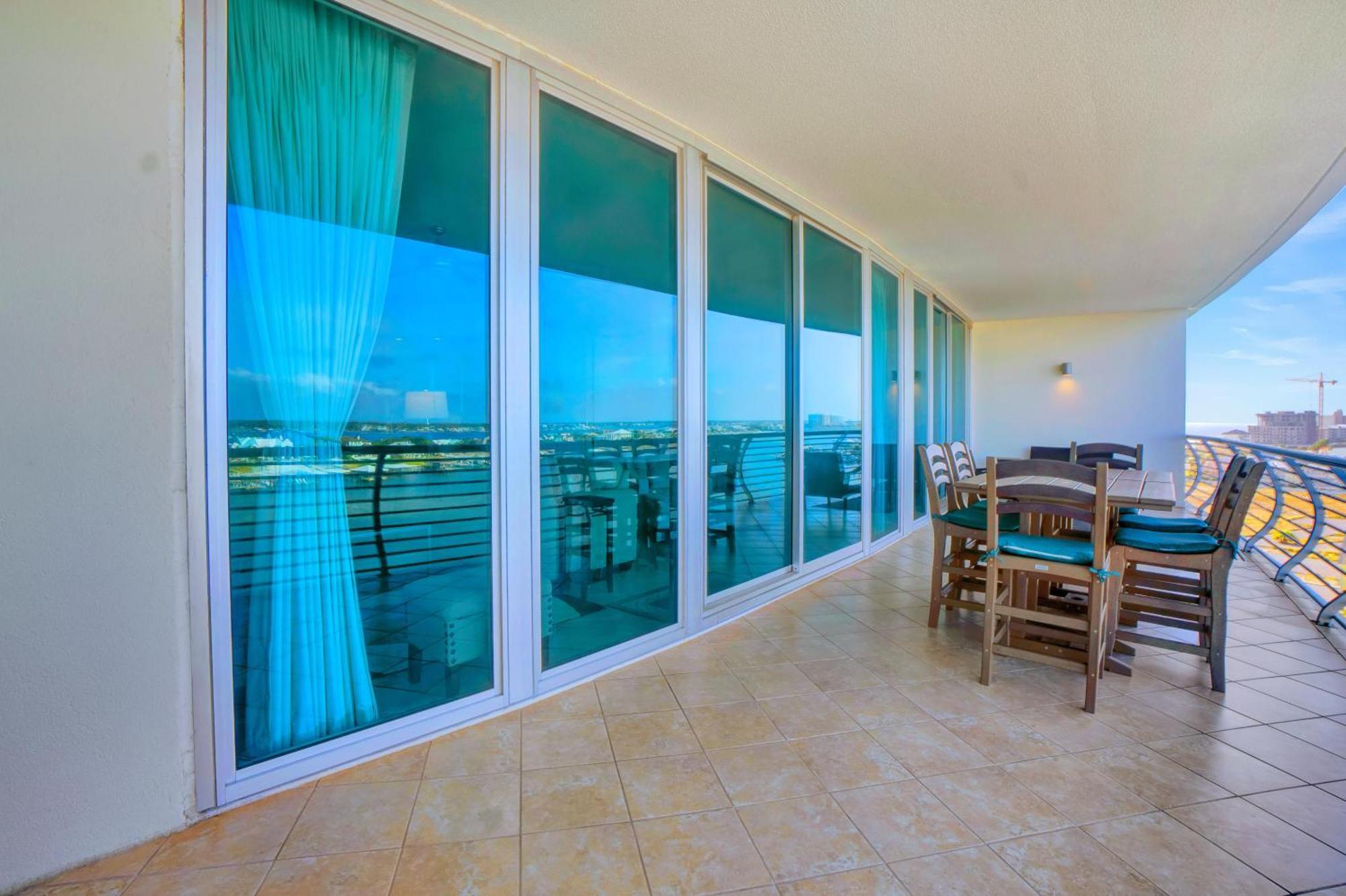 Bella Luna 804 By Liquid Life * Orange Beach