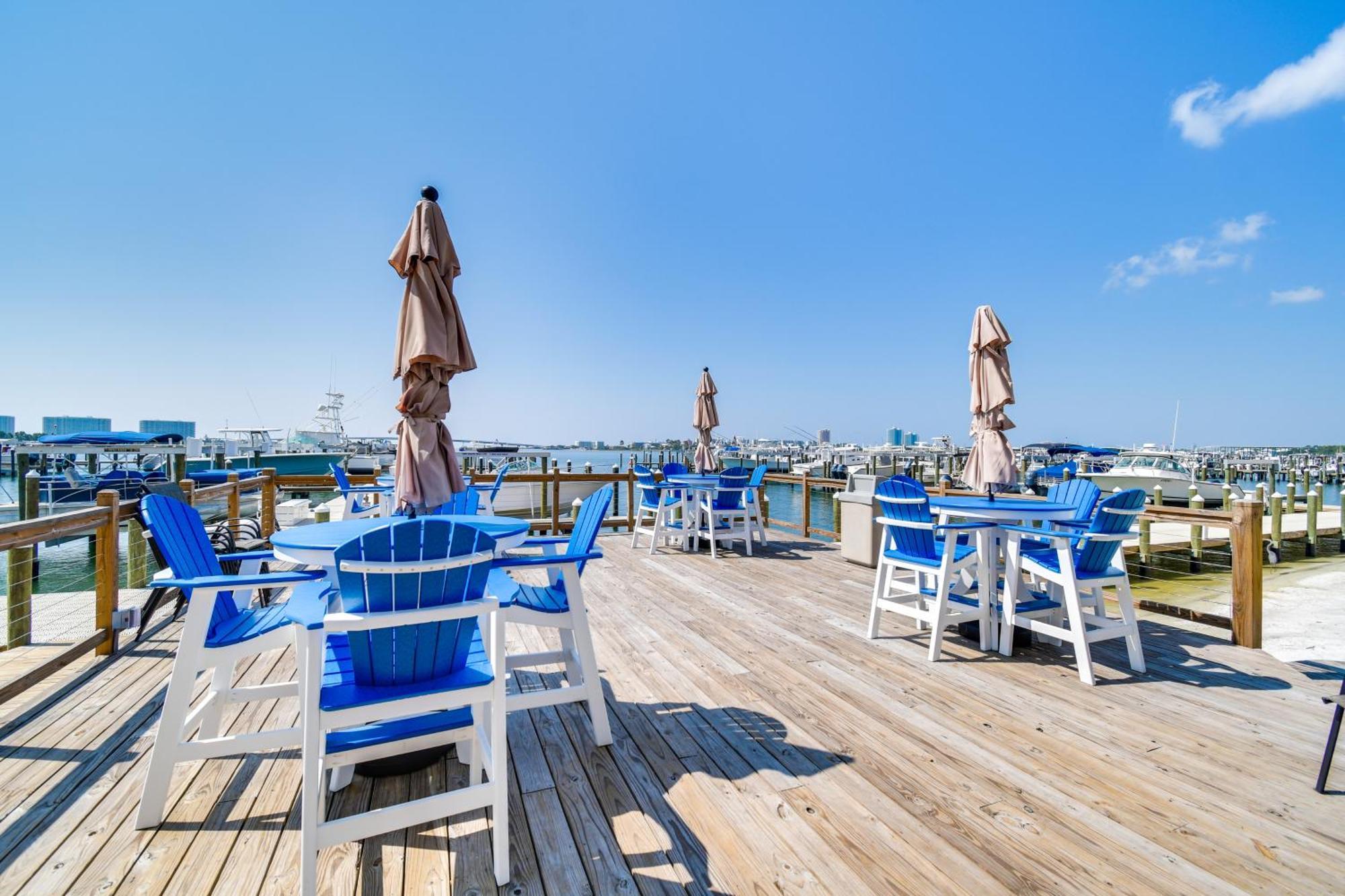 Waterfront Orange With Bayside Balcony! Apartment Orange Beach