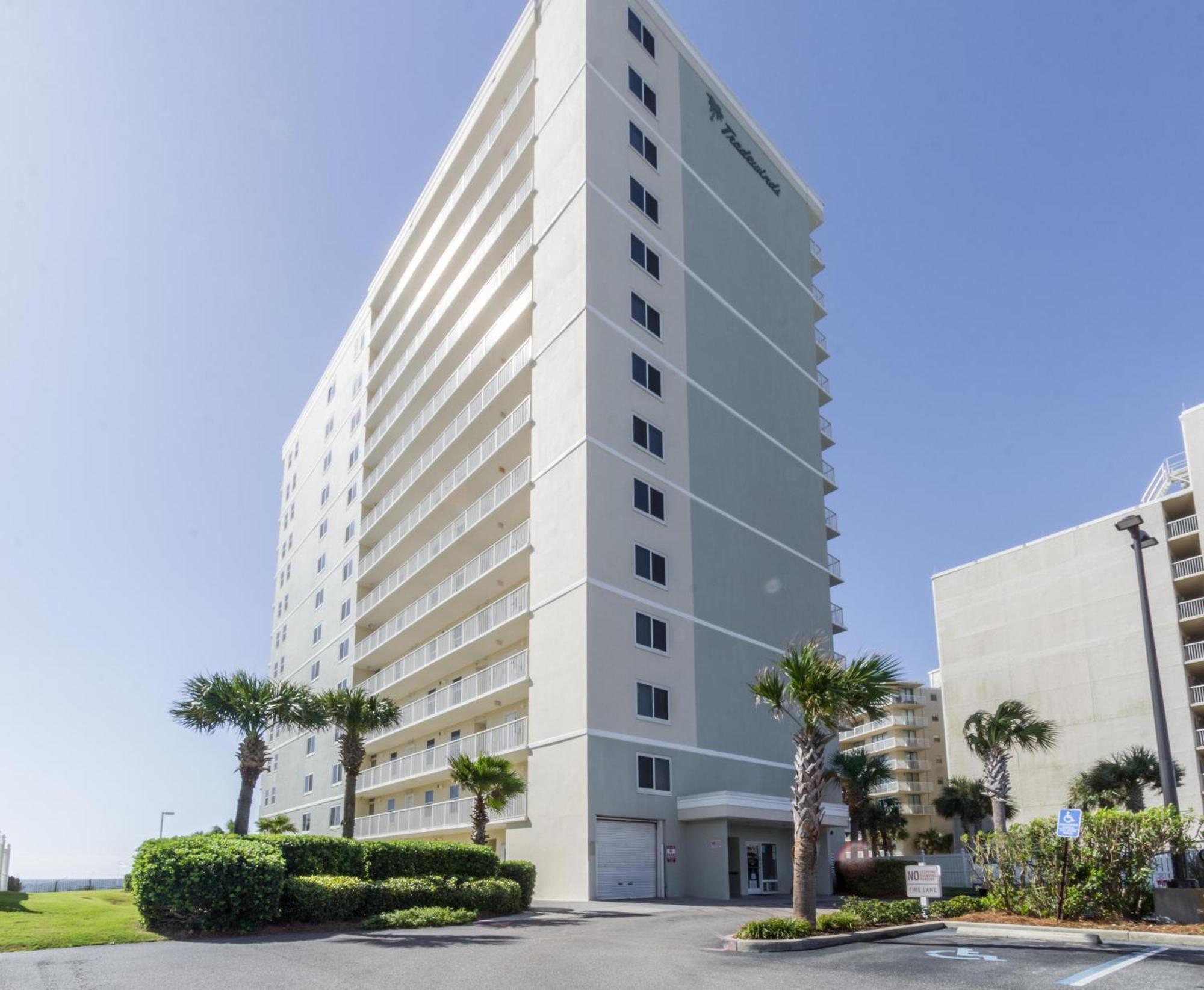 Tradewinds 808 *