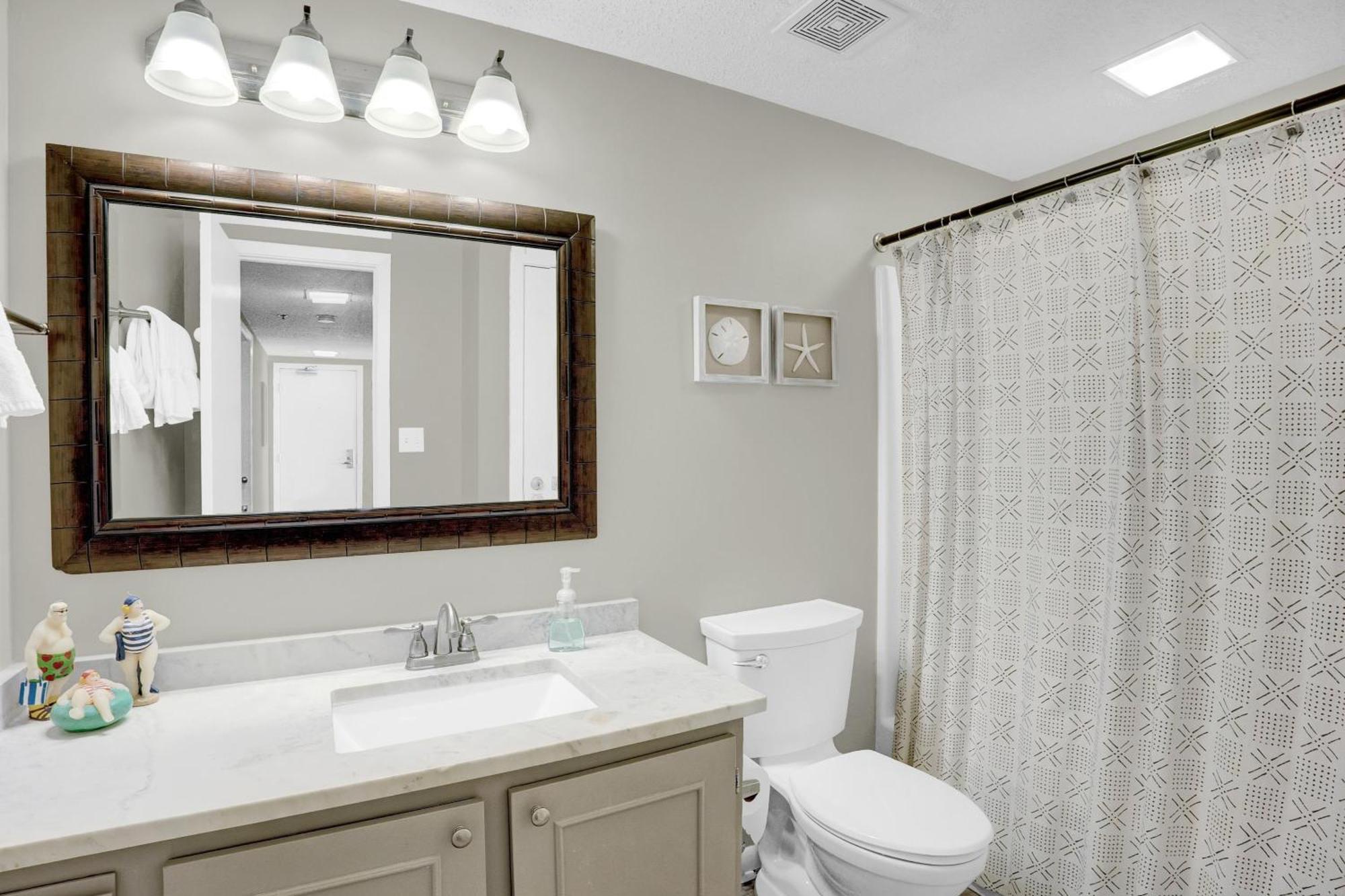 Shoalwater 204 By Liquid Life * Orange Beach