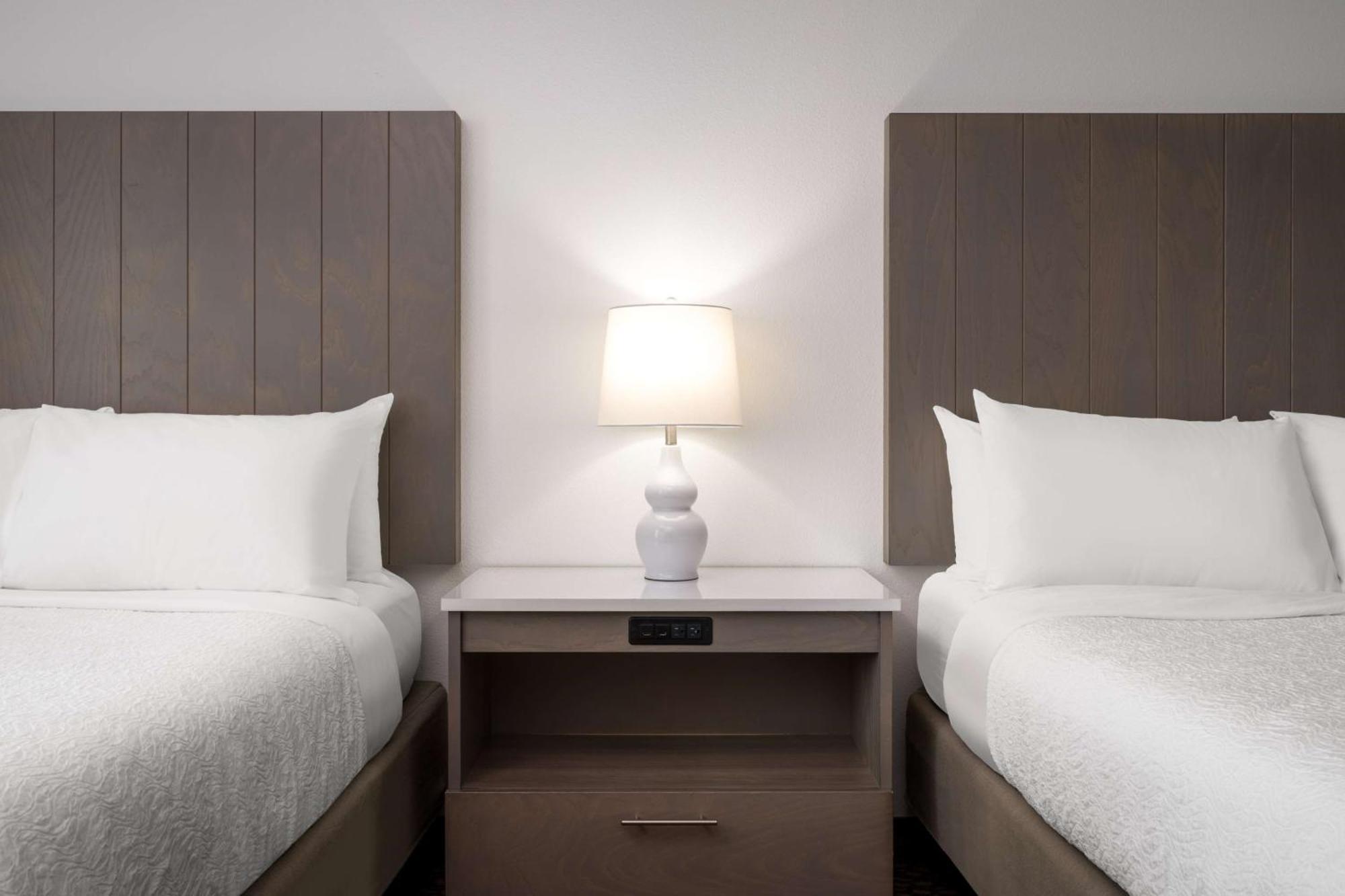 Hotel Best Western Premier The Tides 4*