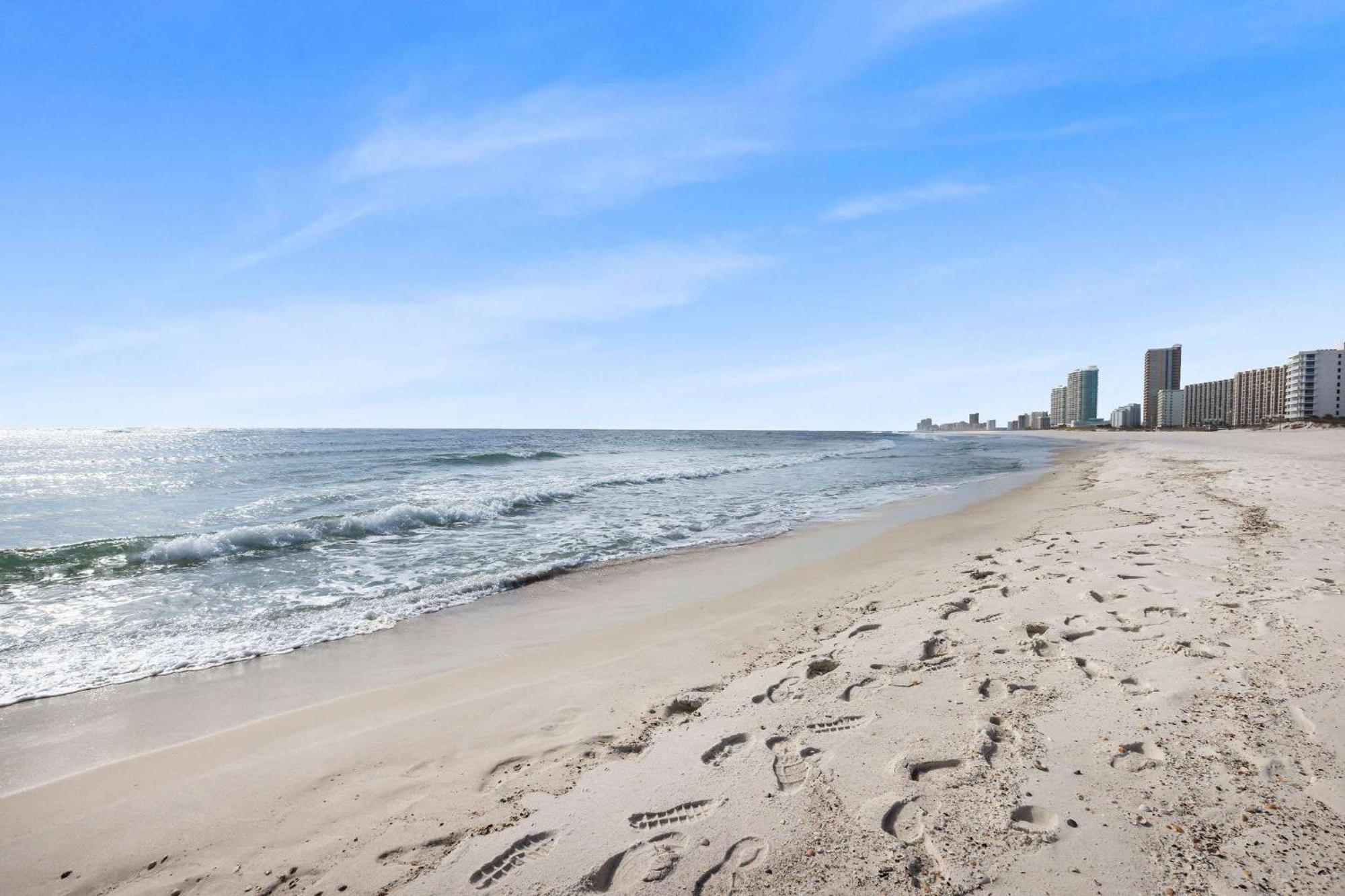 Grand Pointe 502- Gulf-front Water On 2 Sides Holiday home Orange Beach