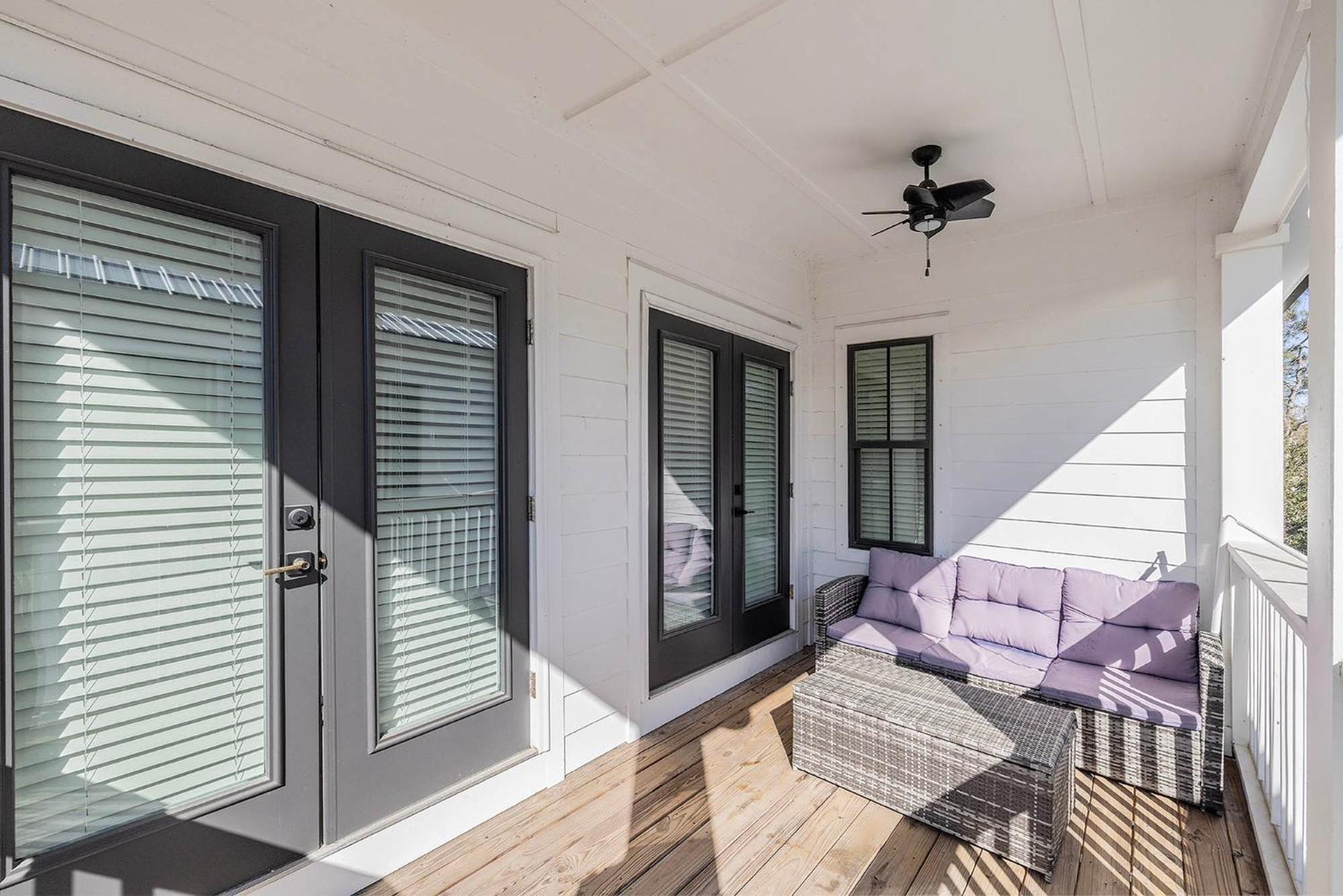 Holiday home 5 Star 4/3 Sleeps 16 With Arcade Game & Pool!