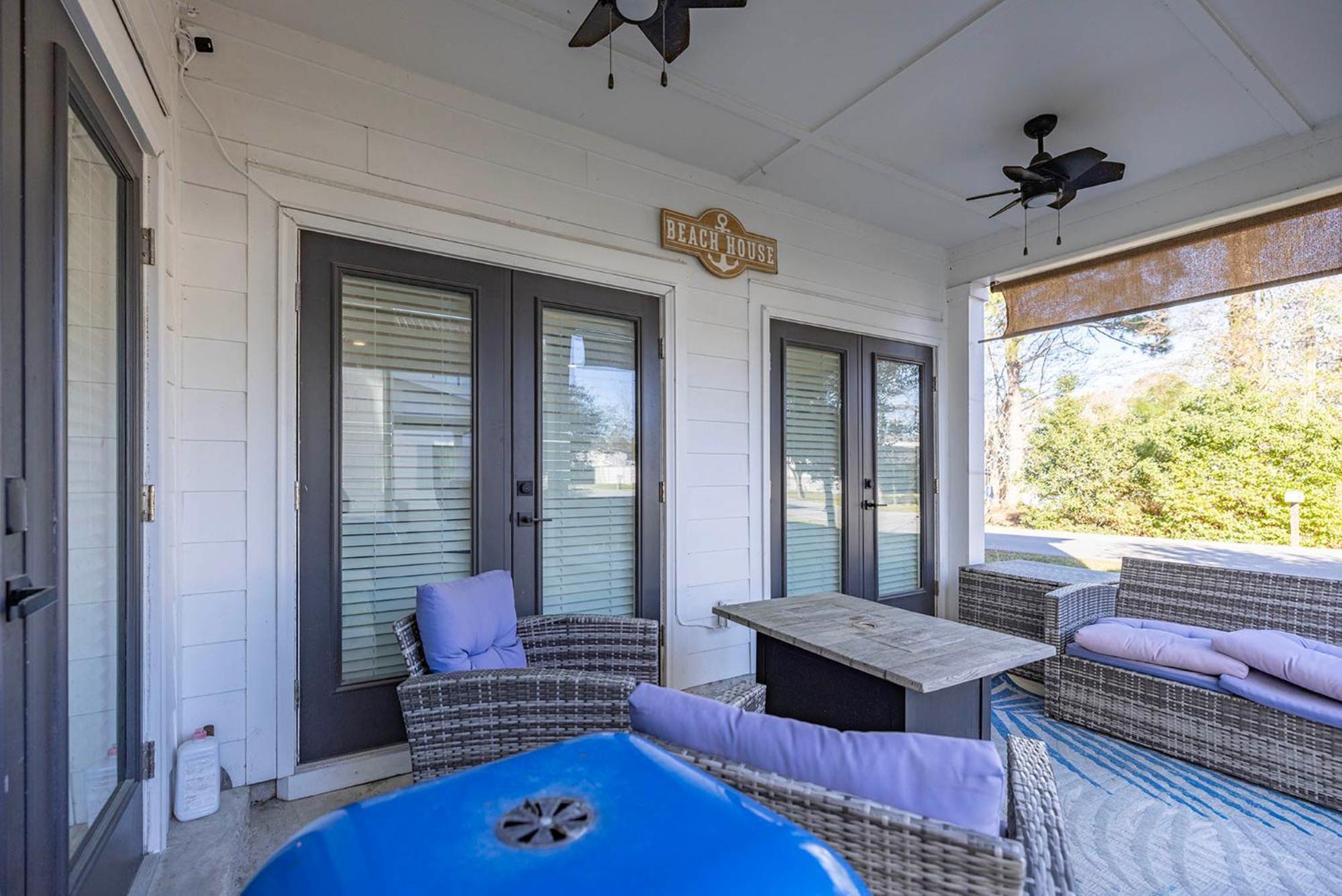 5 Star 4/3 Sleeps 16 With Arcade Game & Pool! Orange Beach