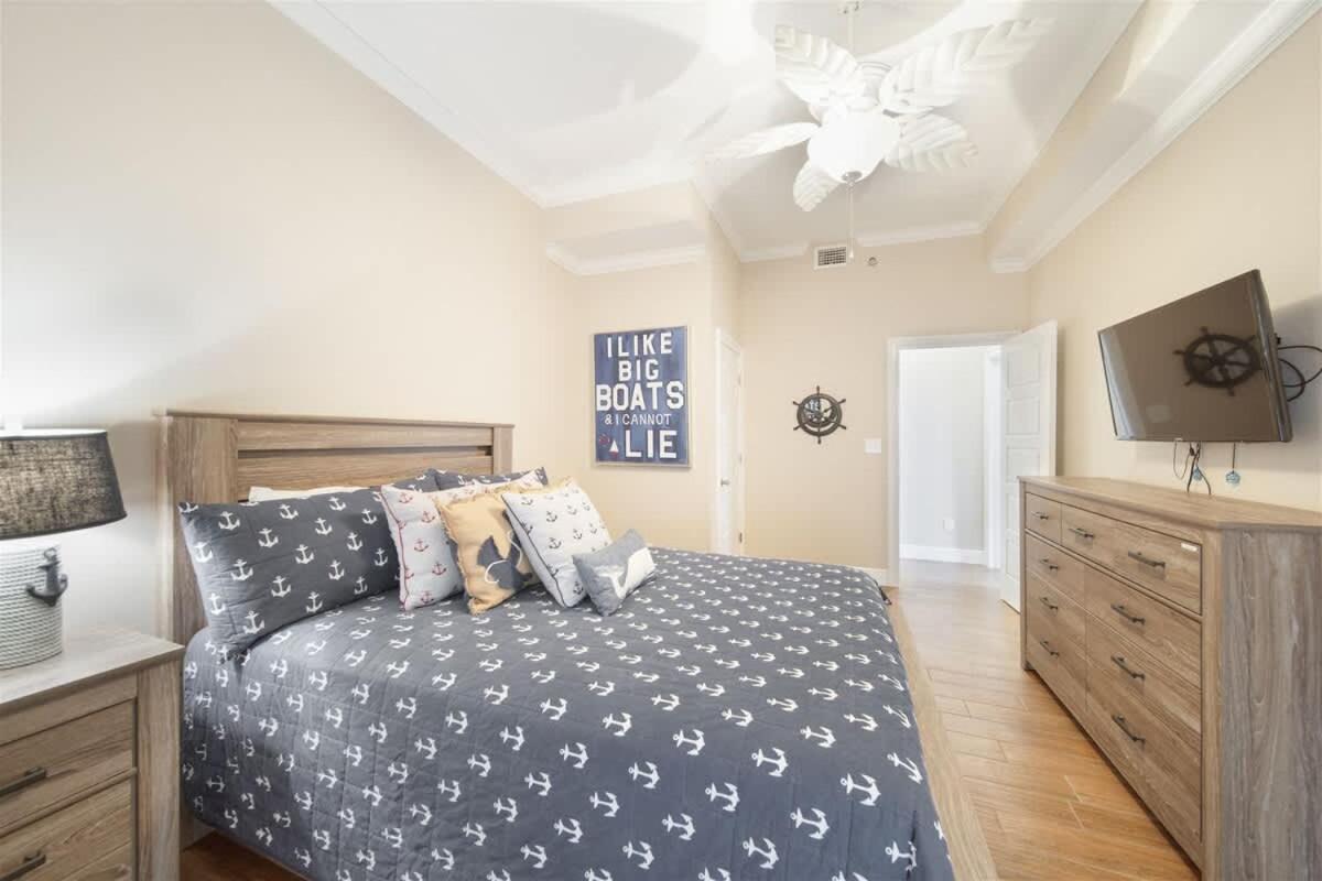 Phoenix I 1154 By Current Tides Vacation Holiday home *