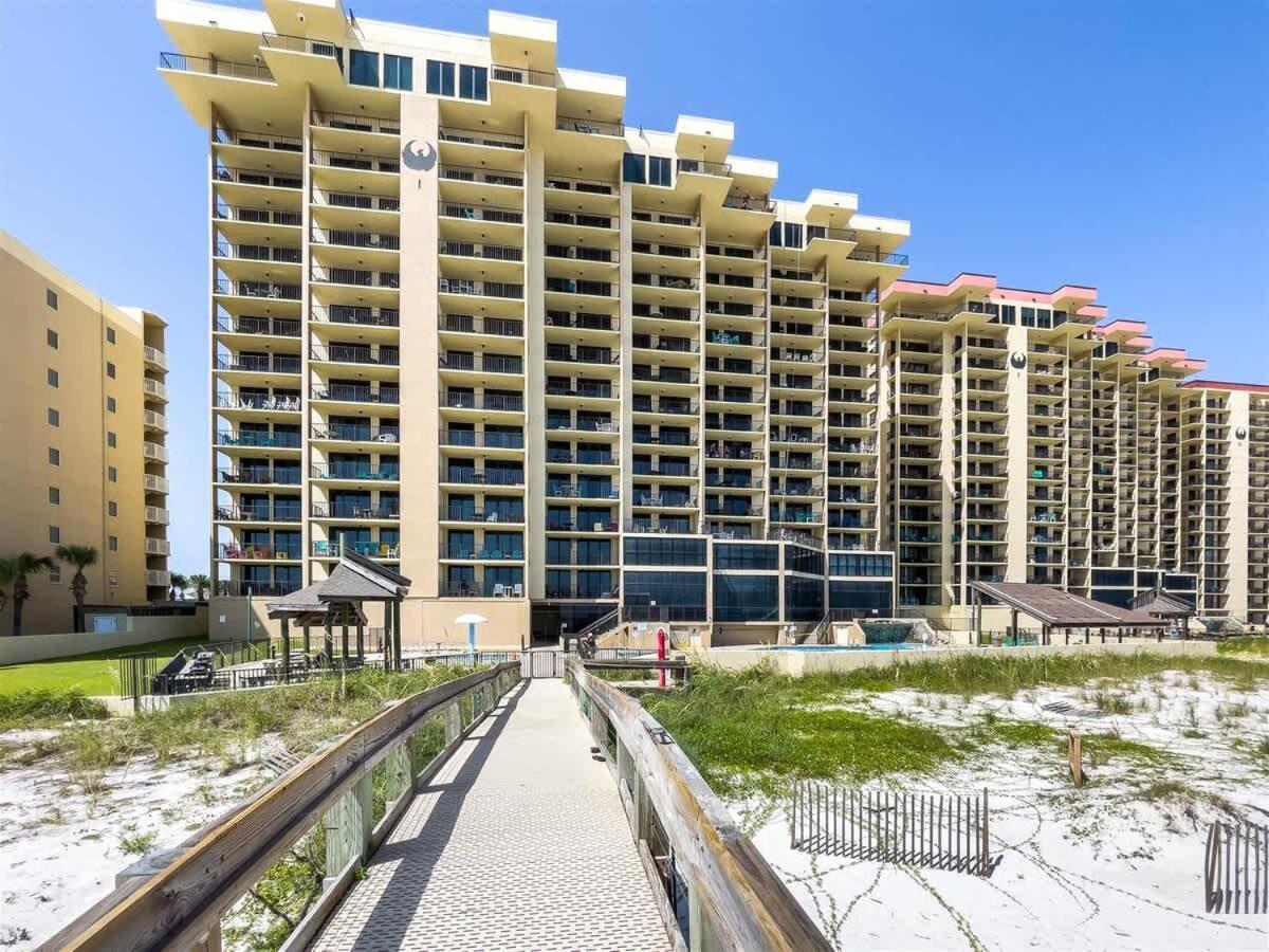 Phoenix I 1154 By Current Tides Vacation