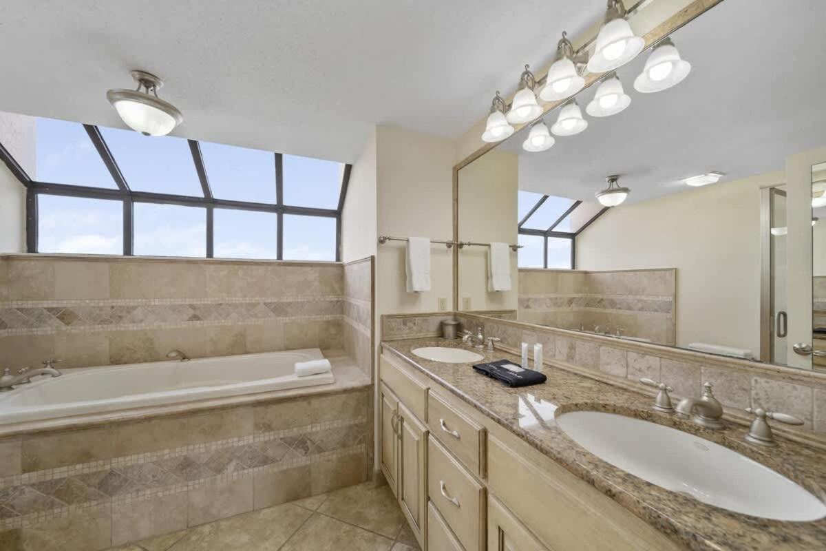 Holiday home Four Seasons 501e By Current Tides Vacation *