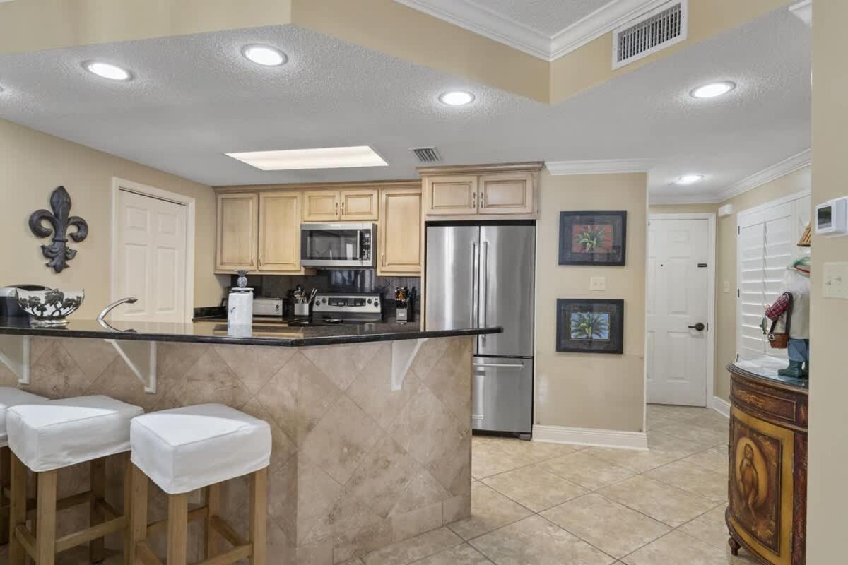 Four Seasons 501e By Current Tides Vacation