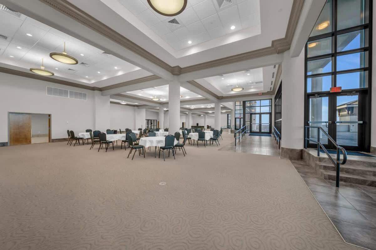 The Oasis At Orange 605 By Current Tides Vacation