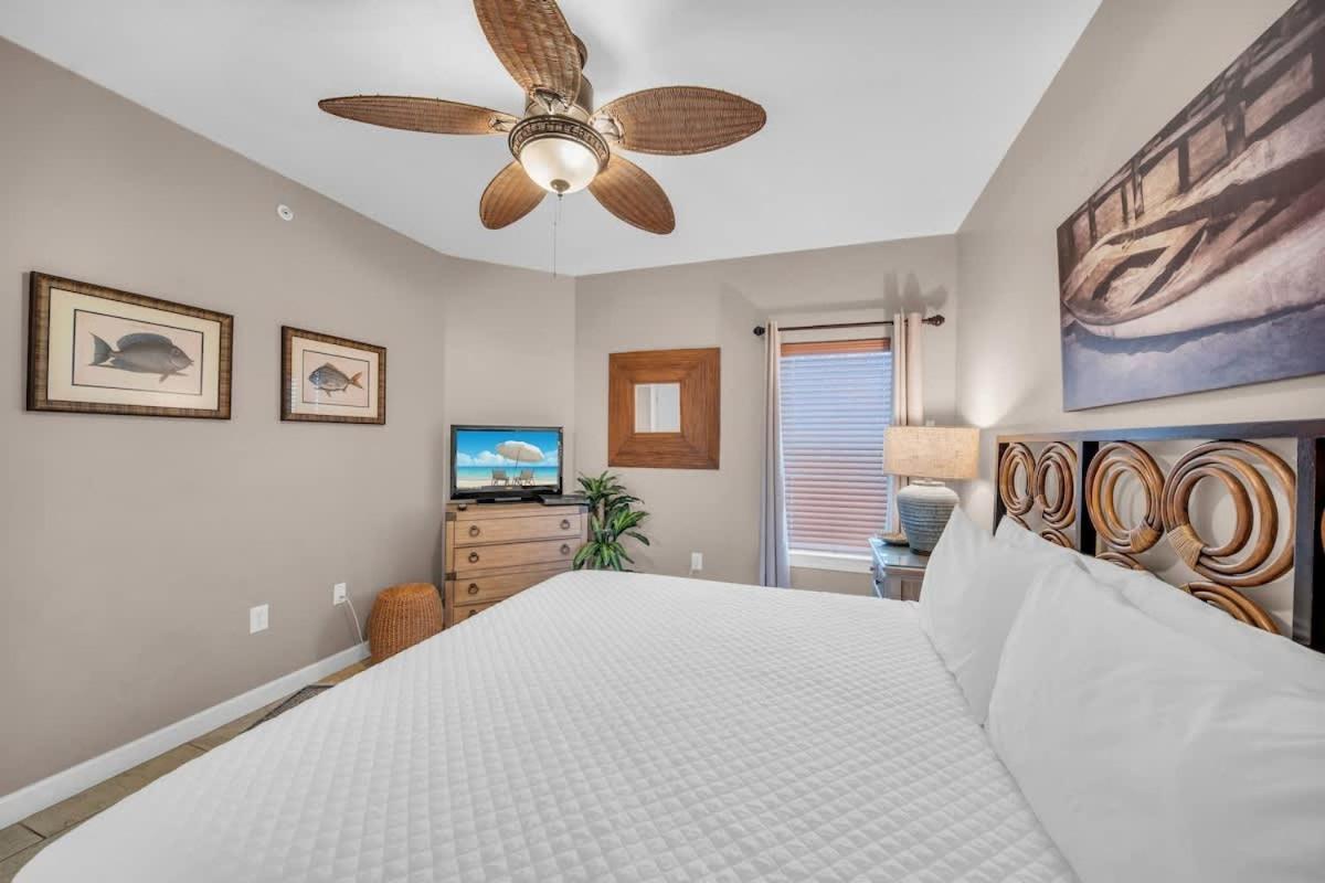 Holiday home Admirals Quarters 1109 By Current Tides Vacation