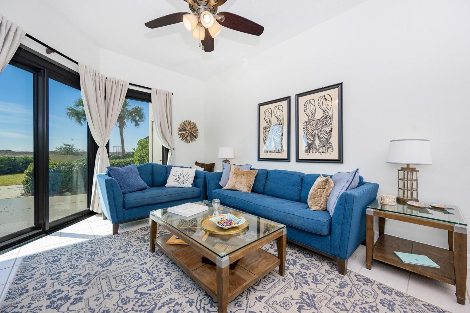 Apartment Phoenix Vii 7015