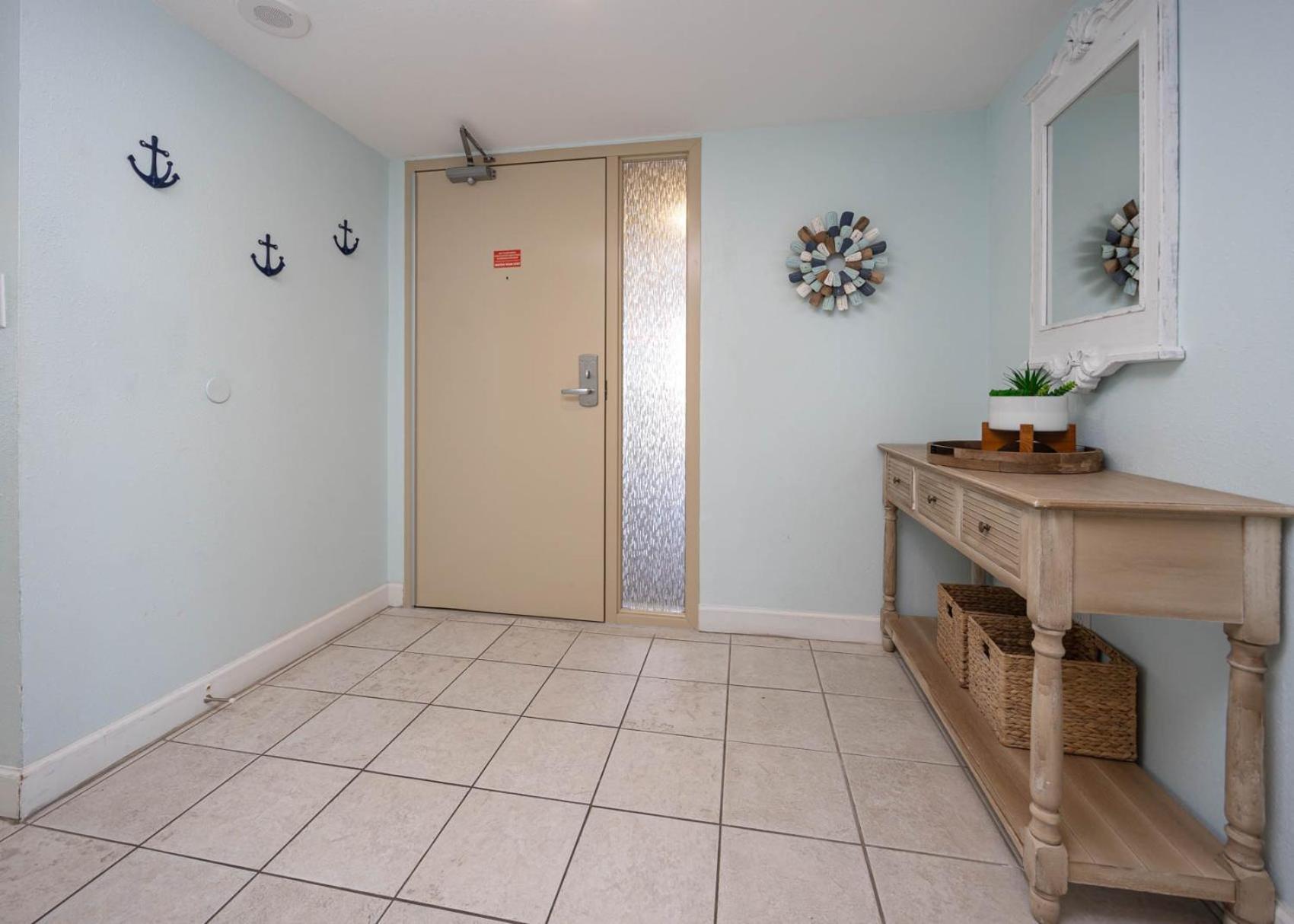 Apartment Phoenix Ii 2118