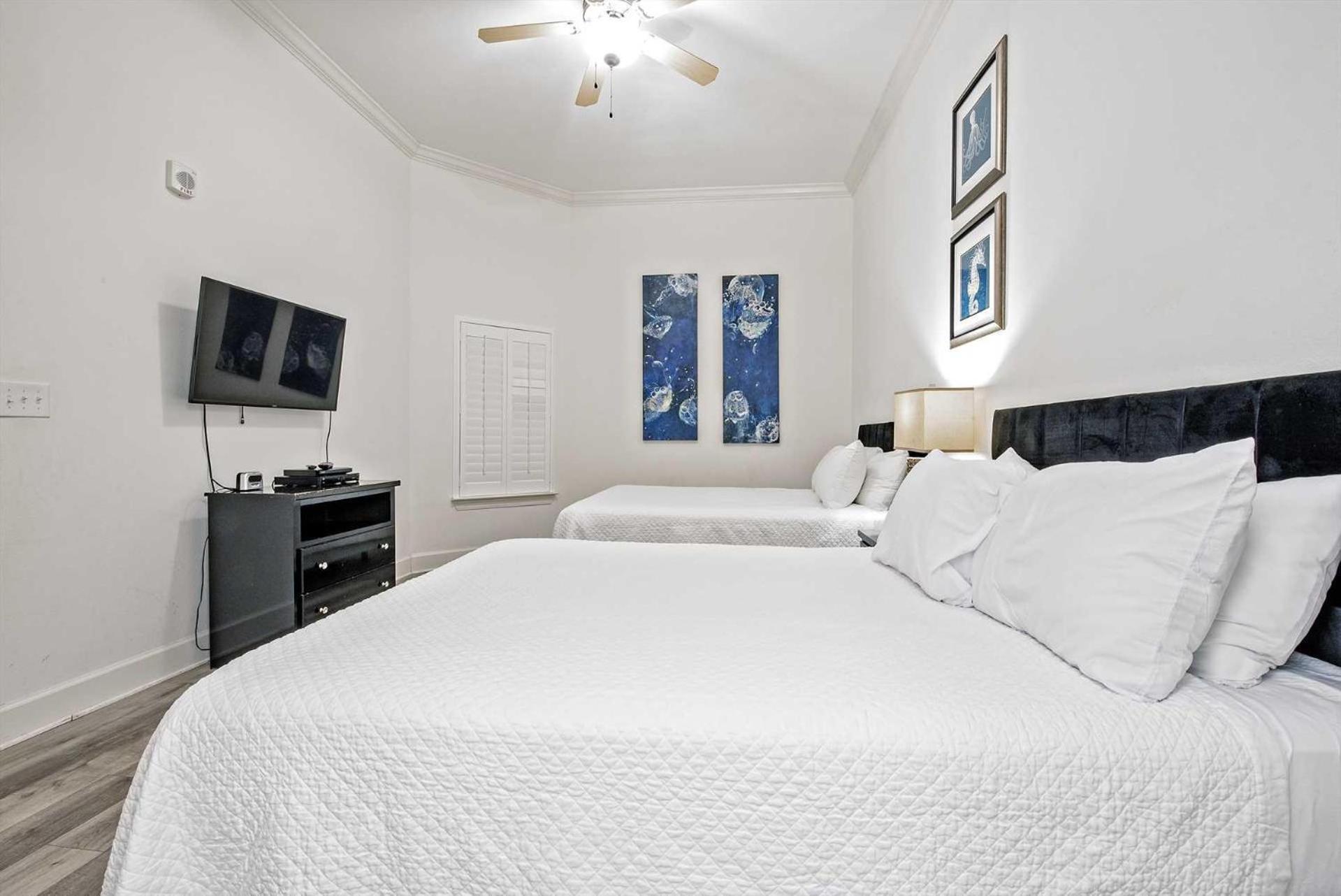 Phoenix West Ii 3103