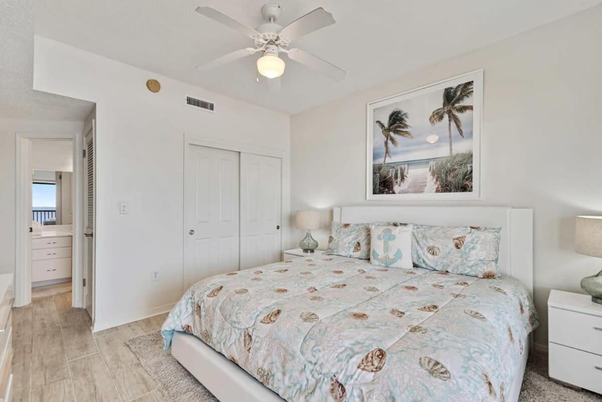Palms 304 3rd Floor 3 Bedrooms 3 Baths Corner Unit Front Holiday home