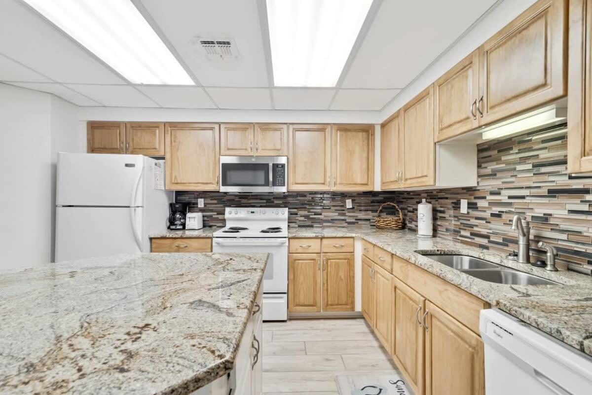Palms 304 3rd Floor 3 Bedrooms 3 Baths Corner Unit Front Orange Beach