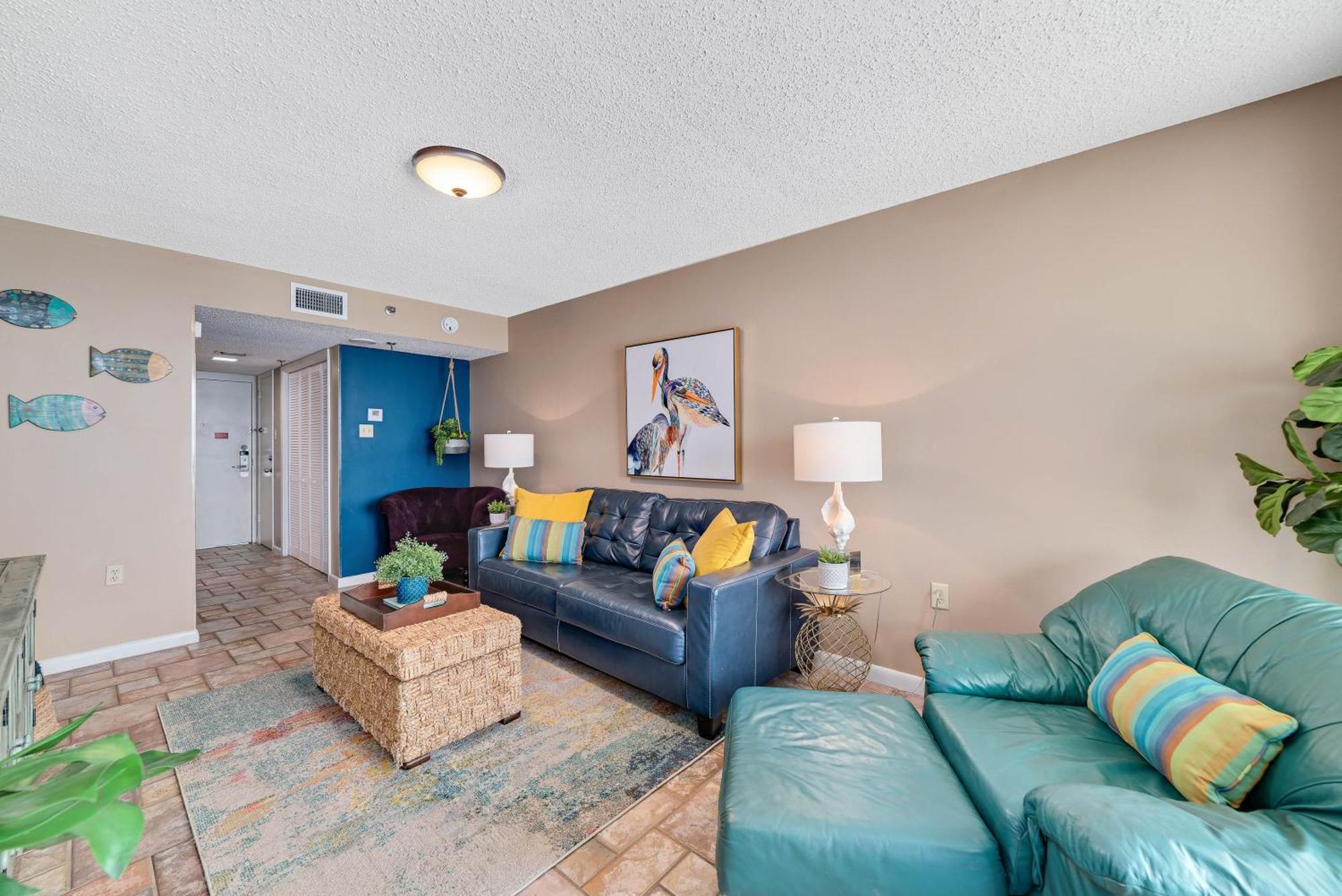 Phoenix 3 Unit 3102 *