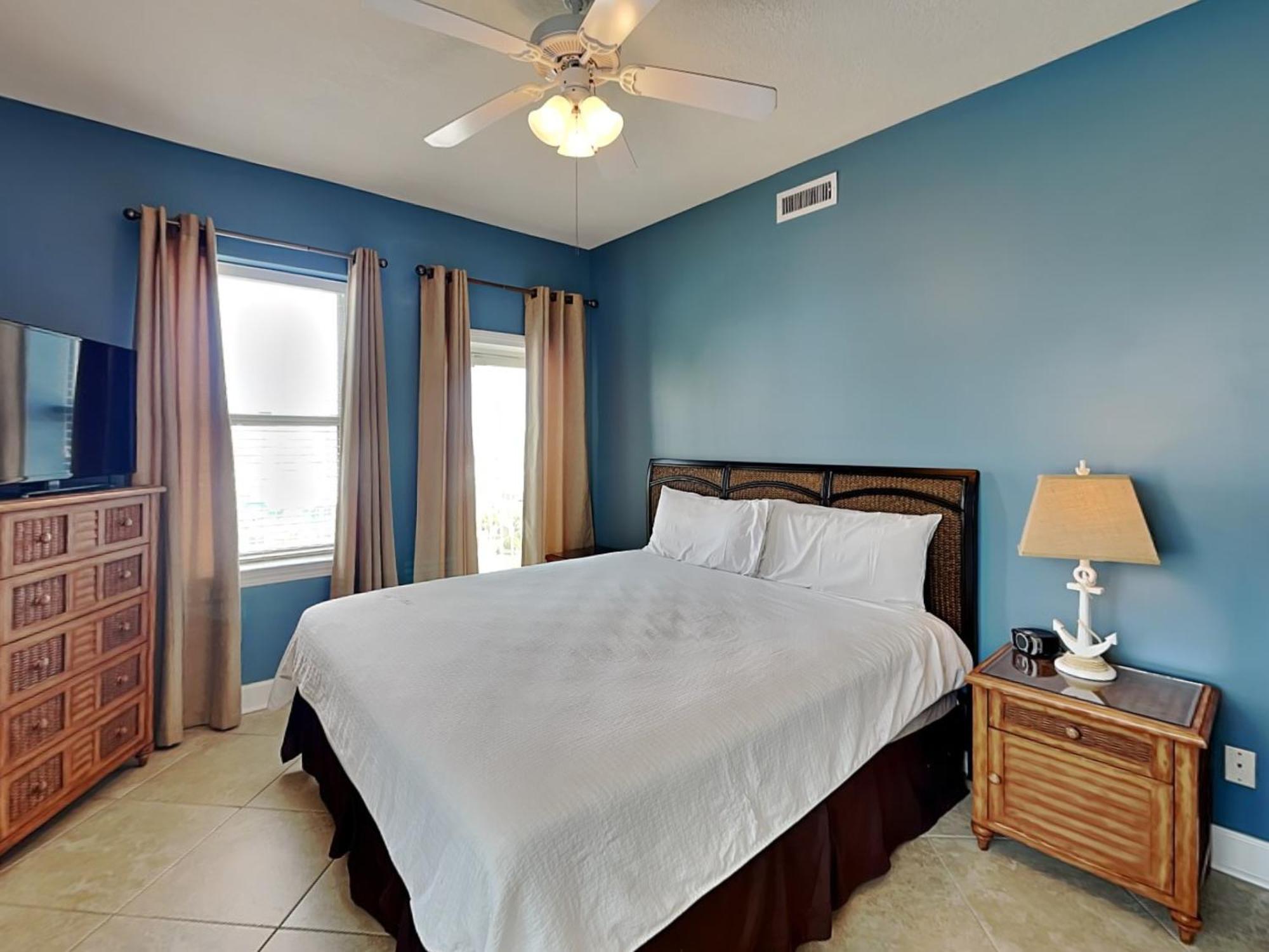 Apartment Regency Isle #512 *