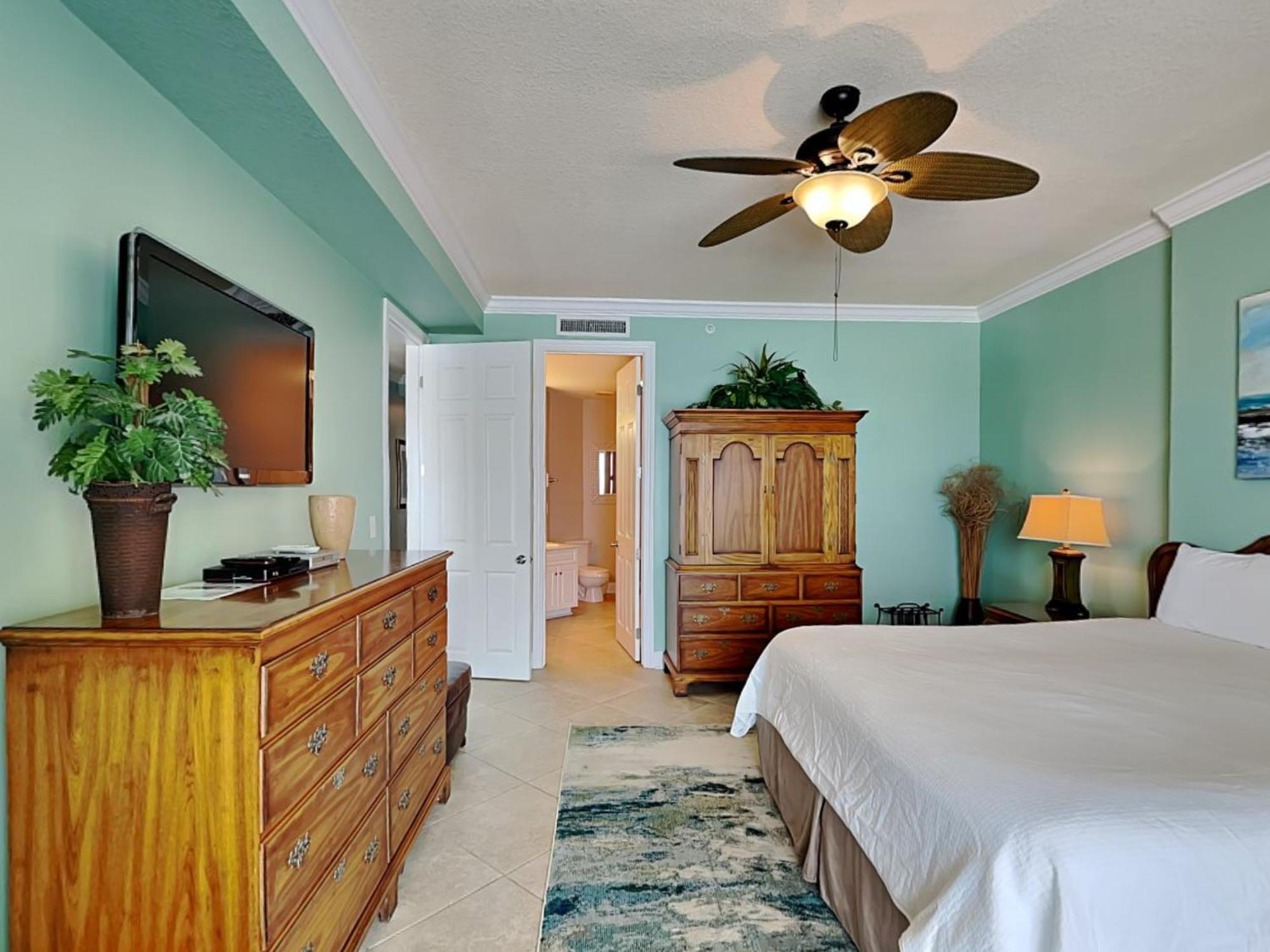 Apartment Regency Isle #512 *
