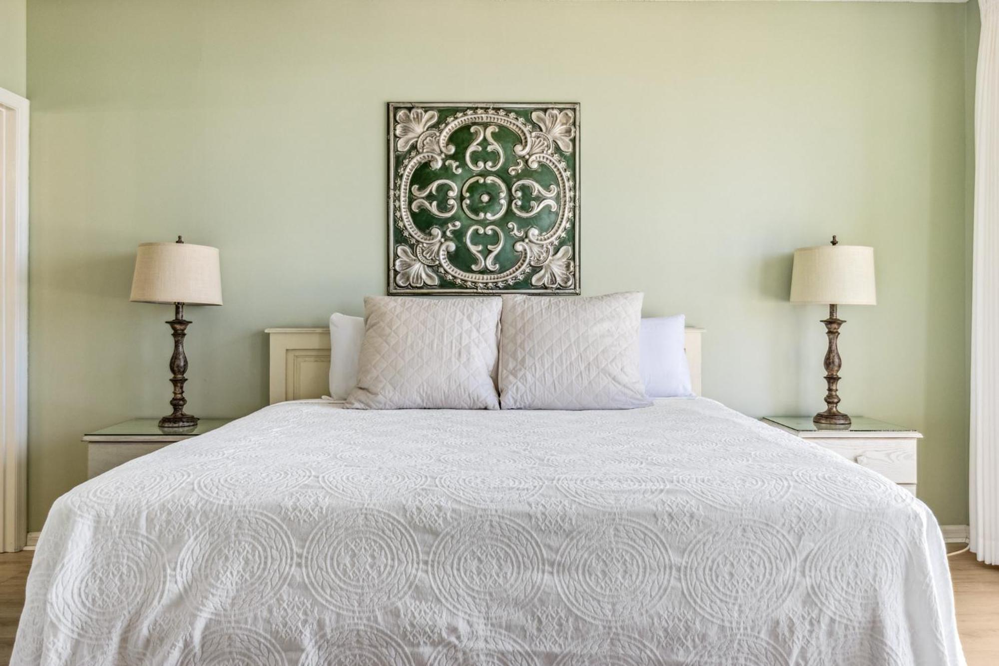 Emerald Key 302 Orange Beach