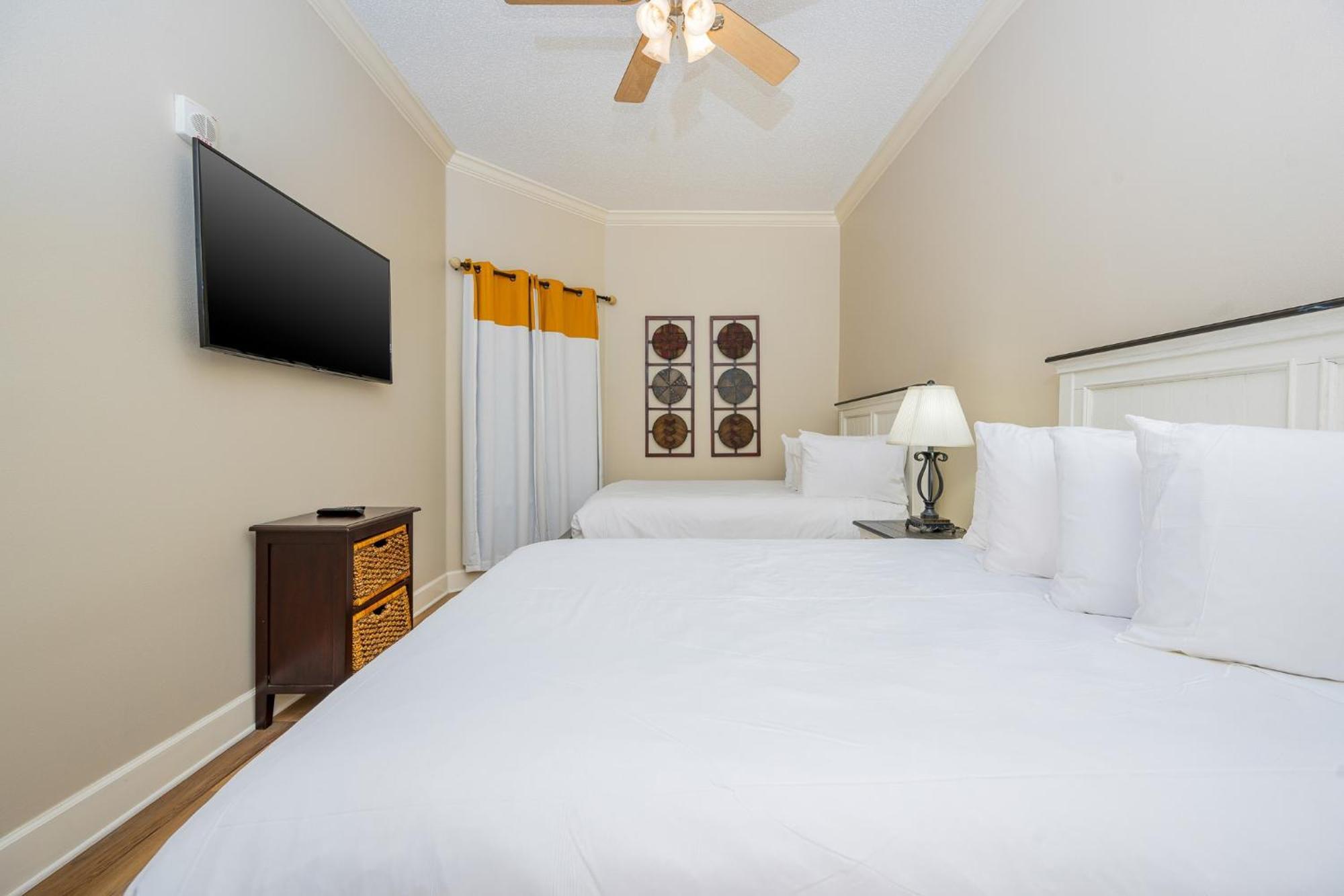 Phoenix West 2502 Apartment