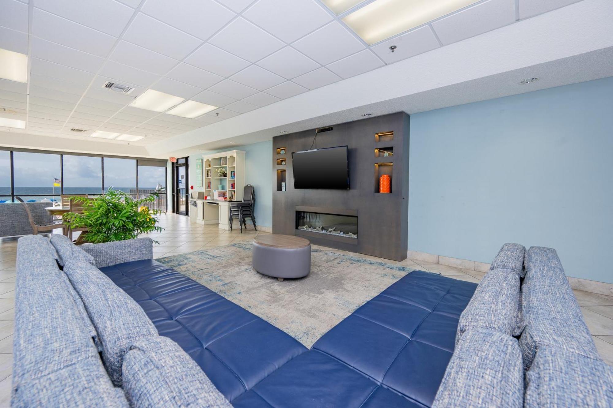 Phoenix V 001 Apartment