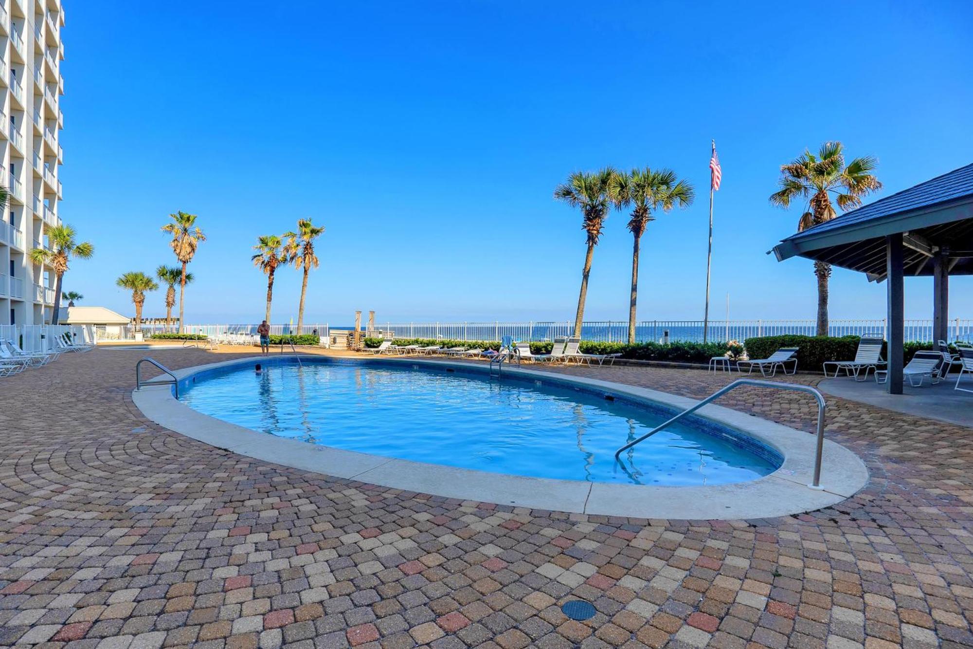 Apartment Windward Pointe 401 *